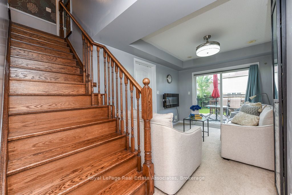 6 Ventura Avenue 2 Property Photo 24
