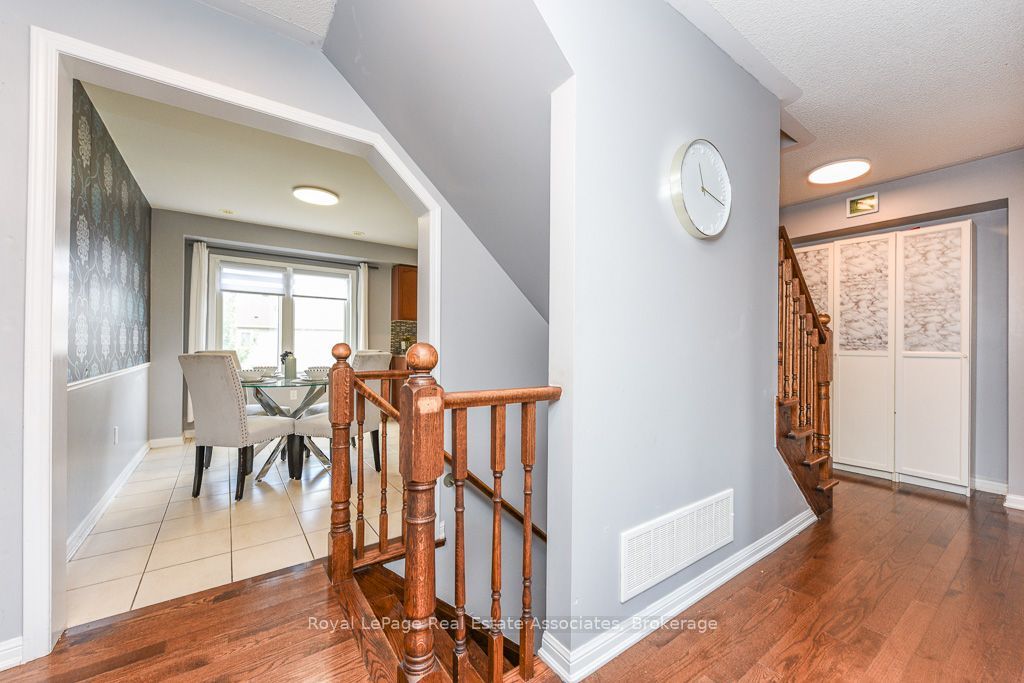 6 Ventura Avenue 2 Property Photo 26