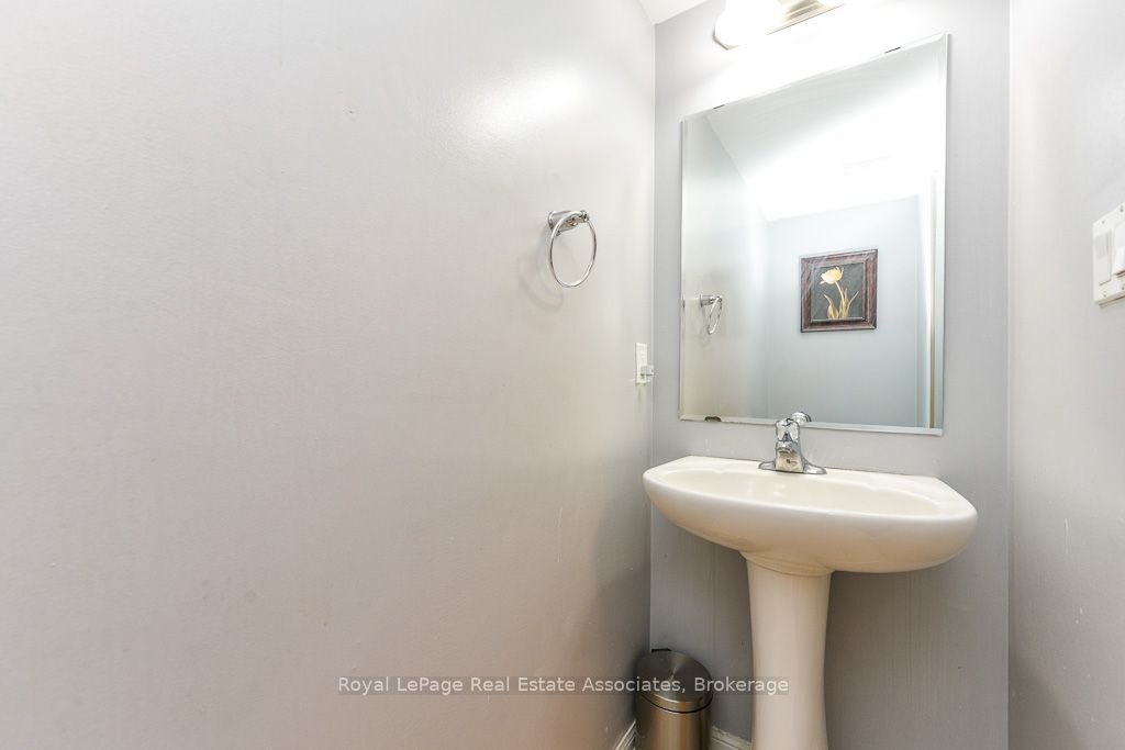 6 Ventura Avenue 2 Property Photo 29