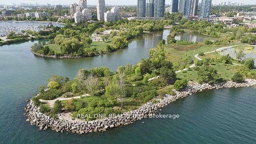 2200 Lakeshore Boulevard W 3203 Property Photo 6