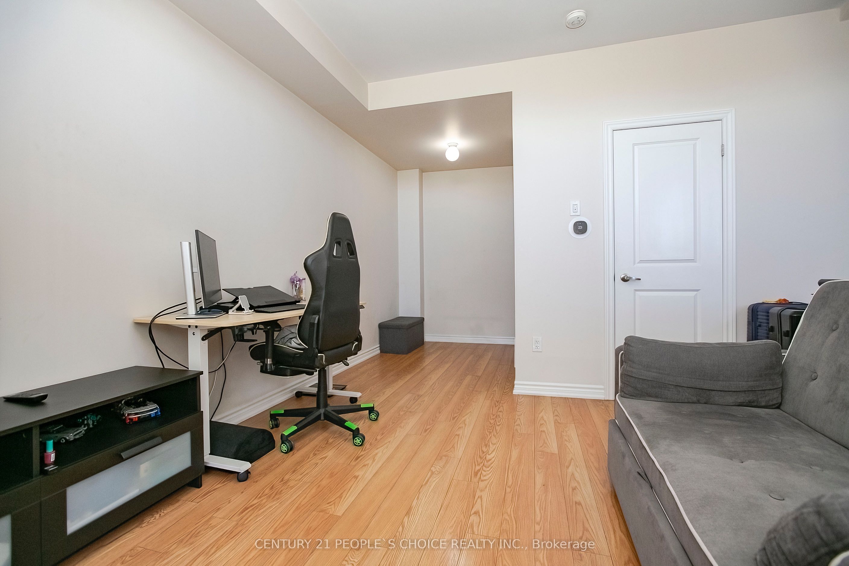 70 Halliford Place 408 Property Photo 12