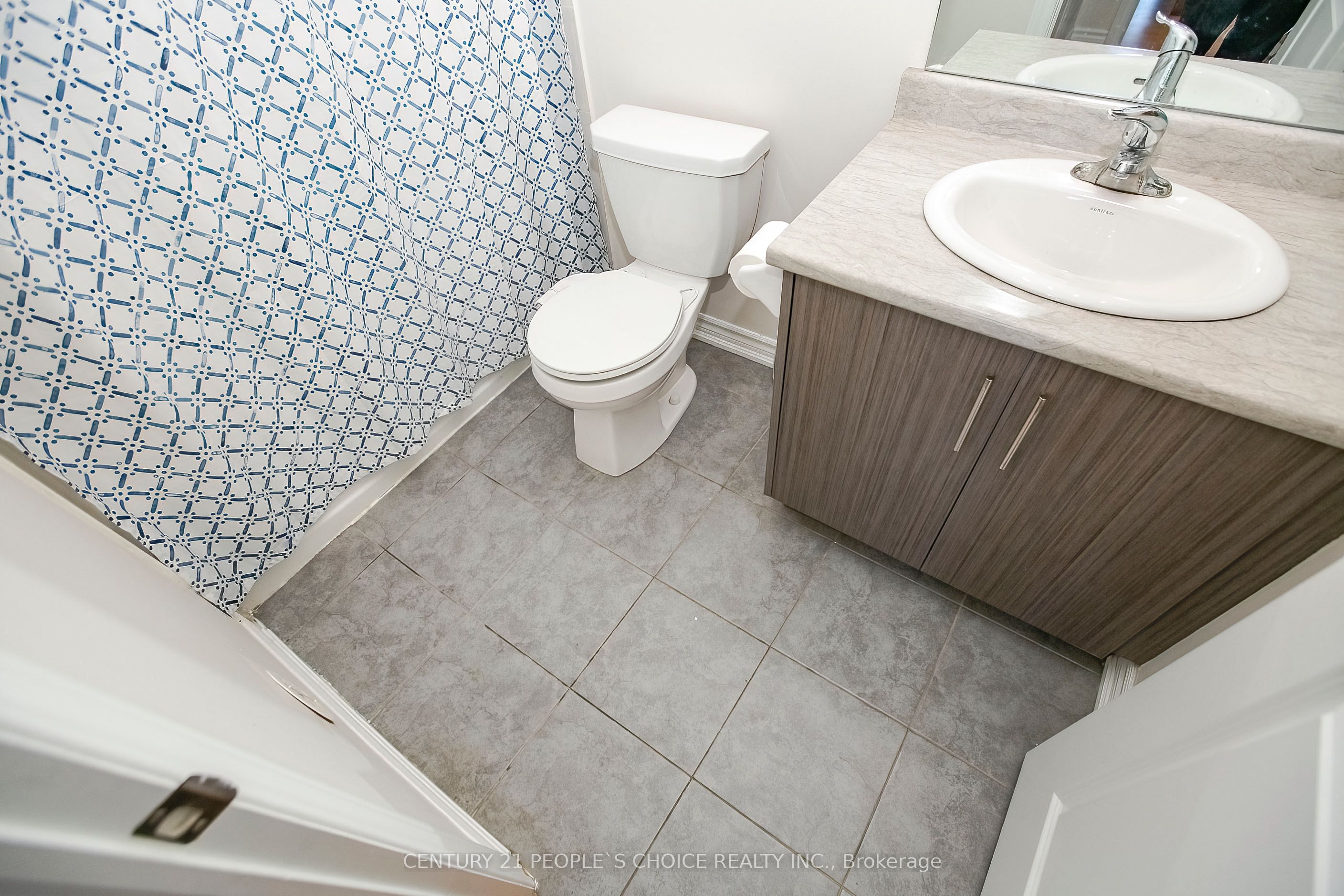 70 Halliford Place 408 Property Photo 18