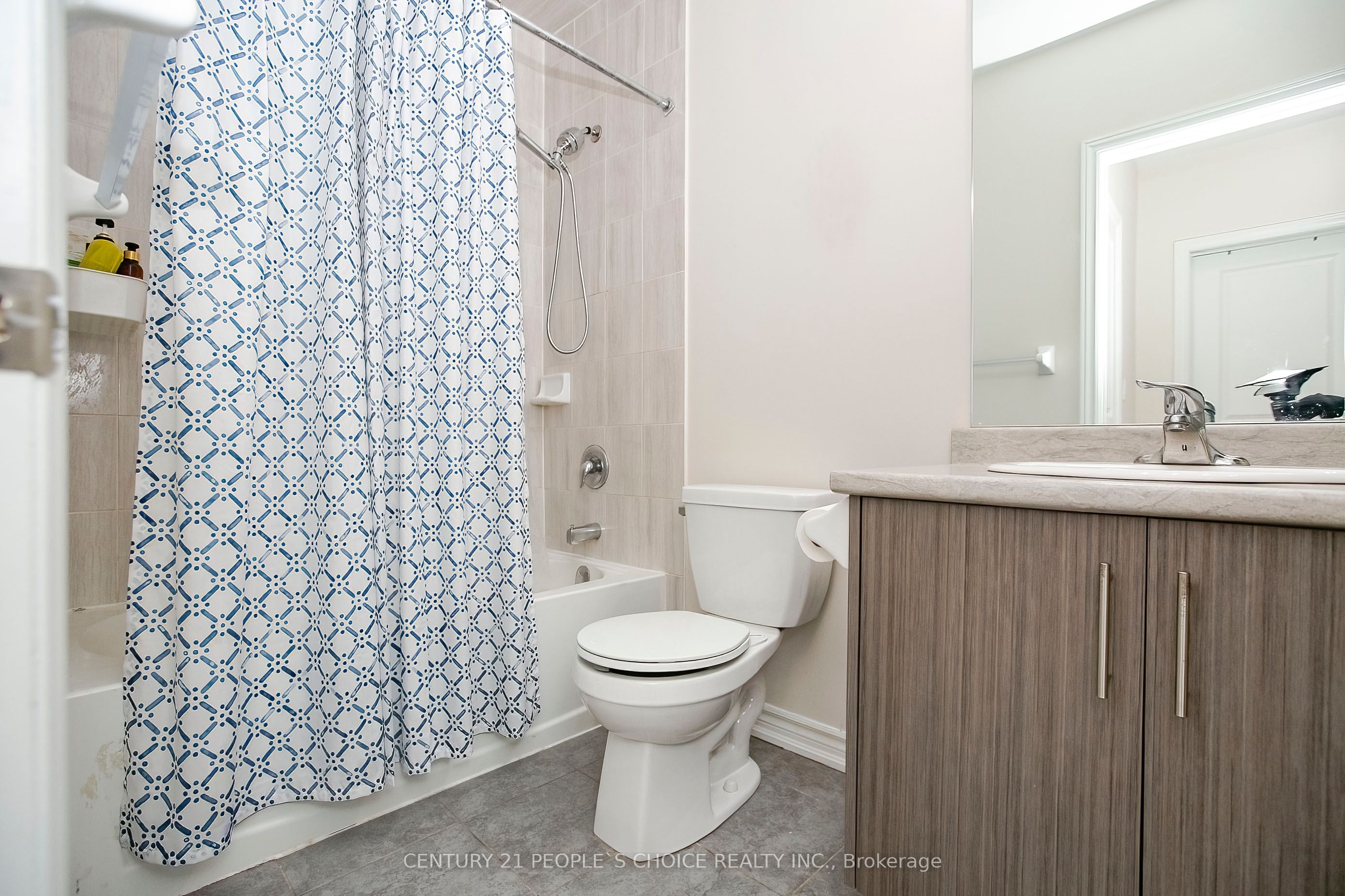 70 Halliford Place 408 Property Photo 19