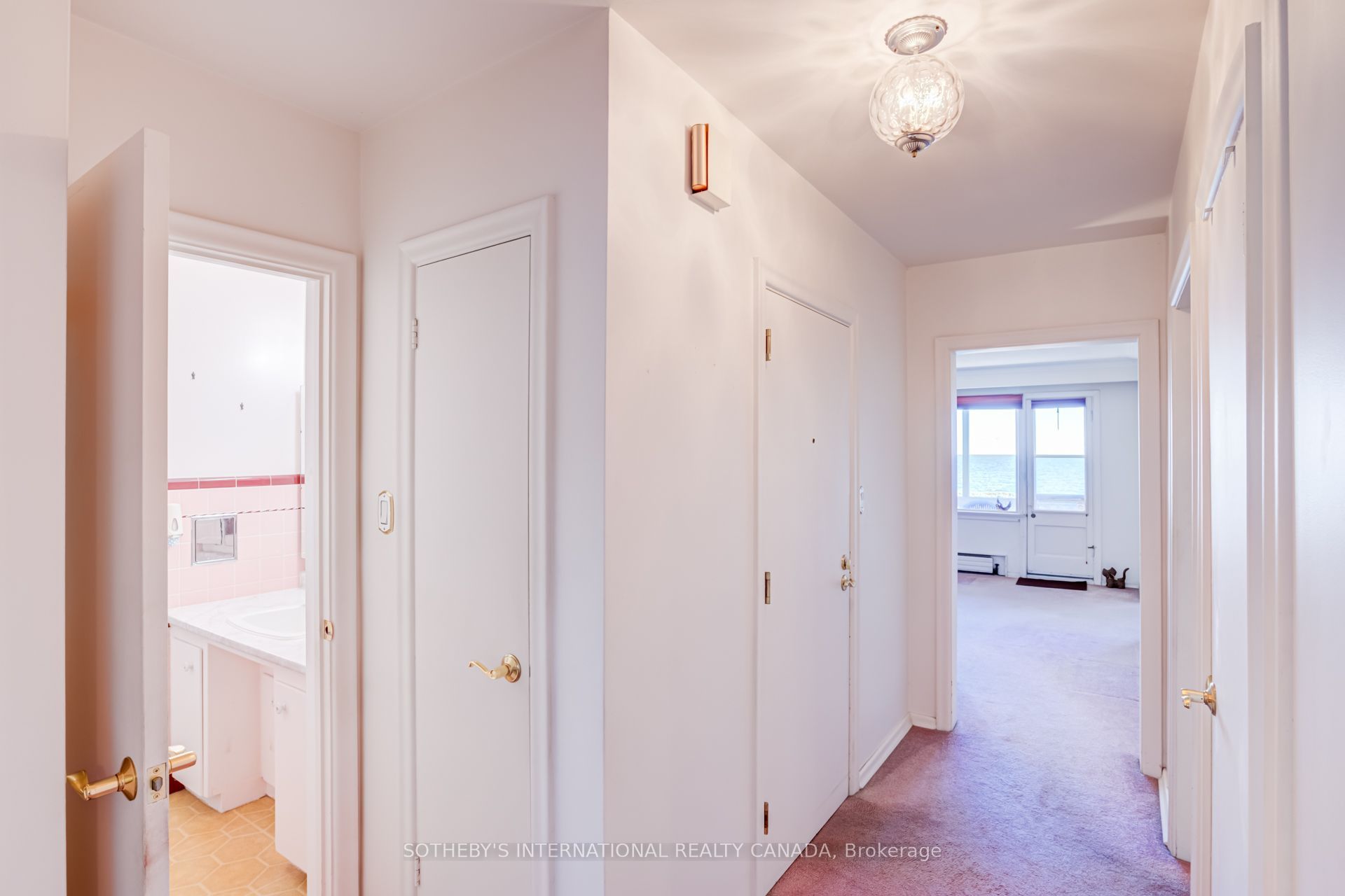 407 Lake Promenade Property Photo 30