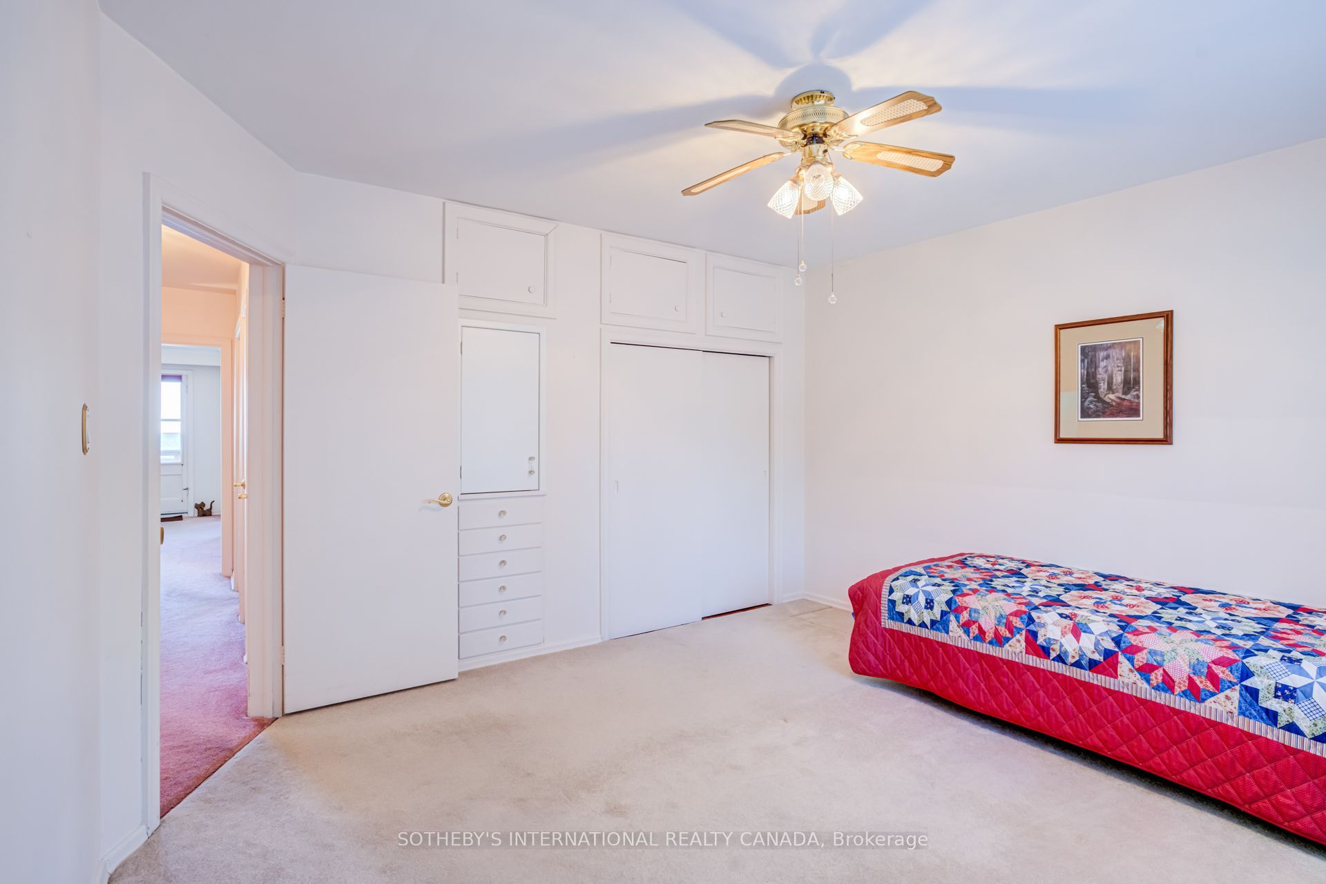 407 Lake Promenade Property Photo 32