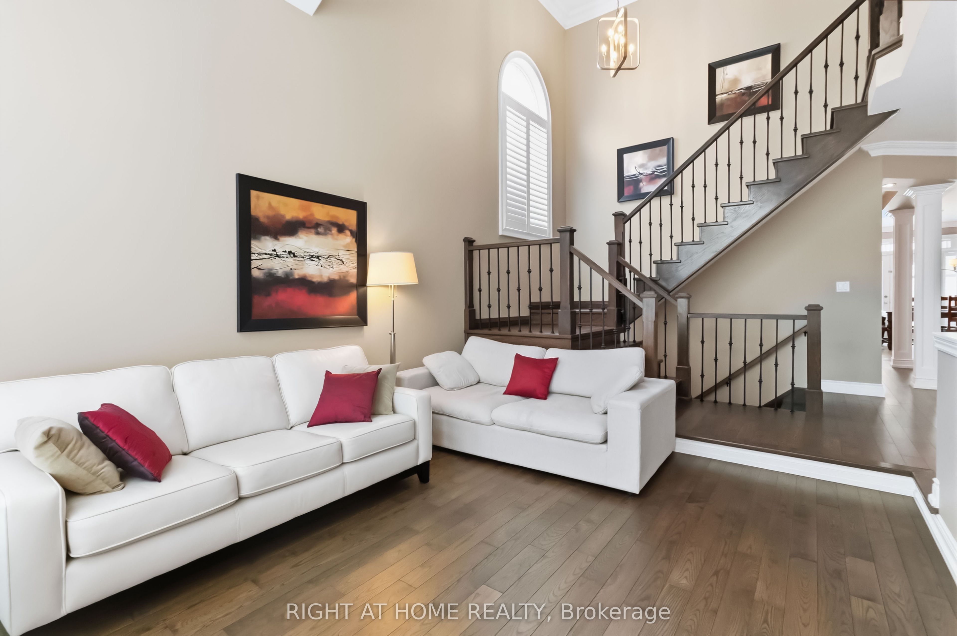 1213 Lindenrock Drive Property Photo 8