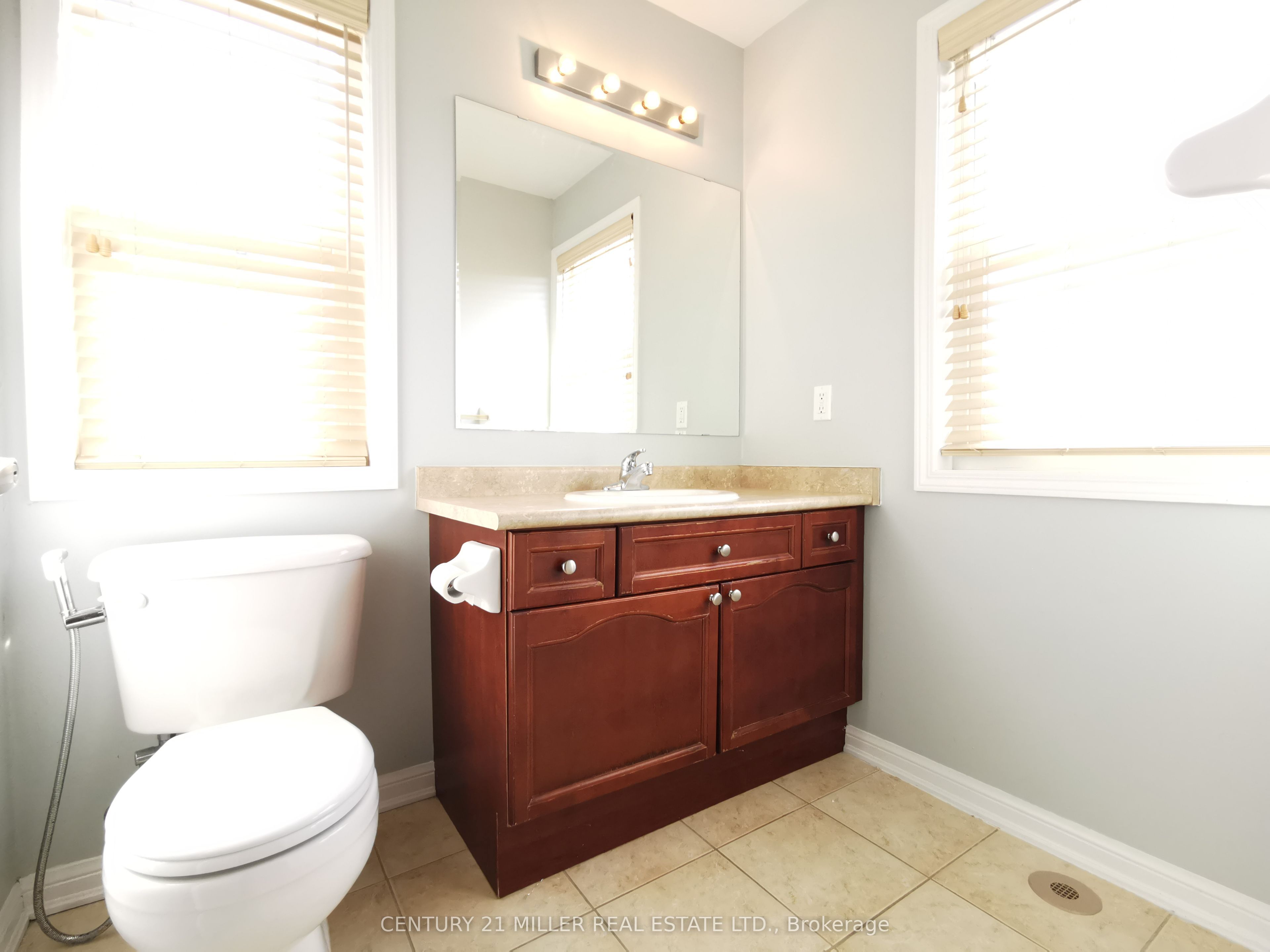 670 Holly Avenue Property Photo 12