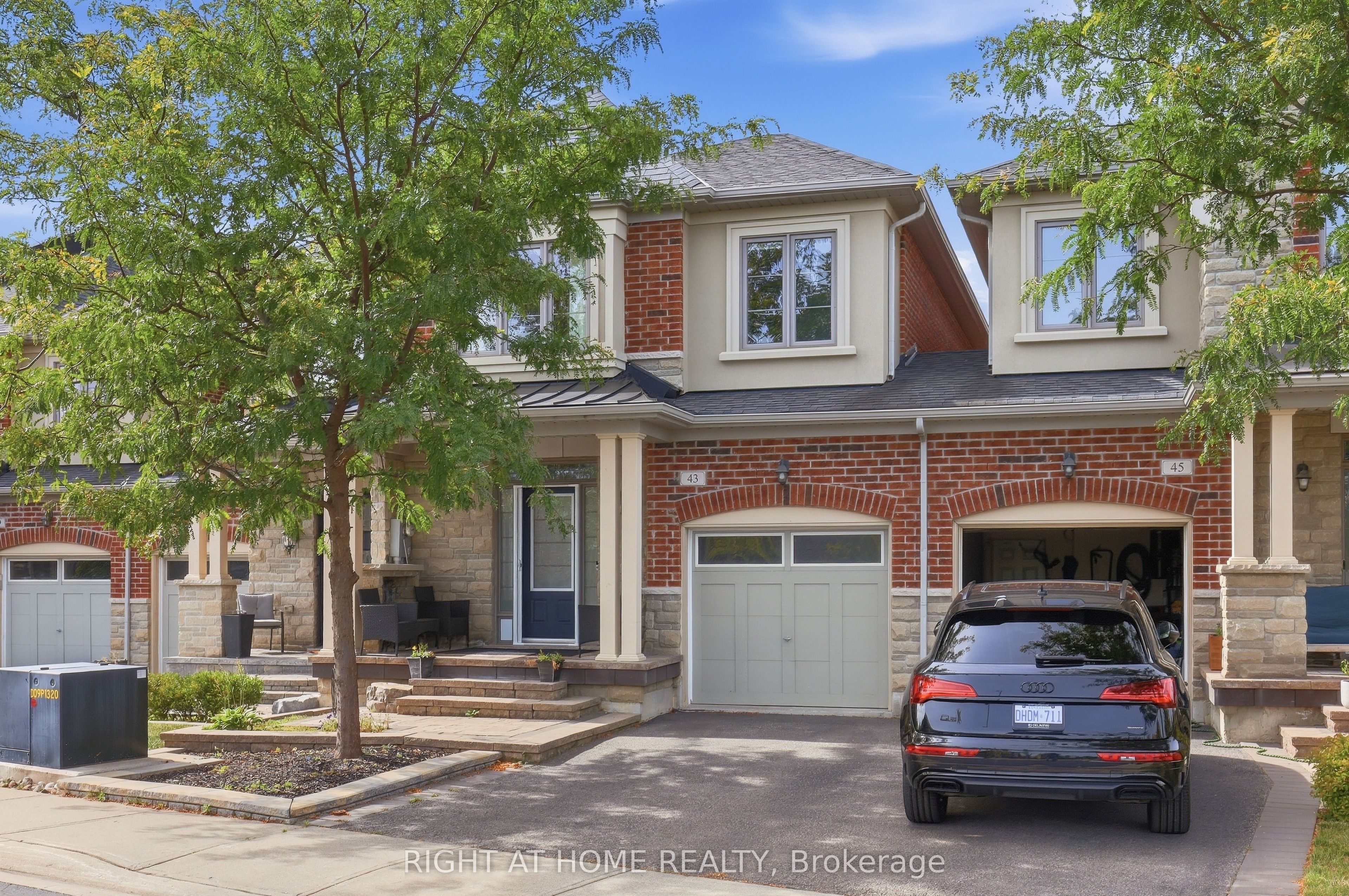 43 Diamond Leaf Lane Property Photo 1
