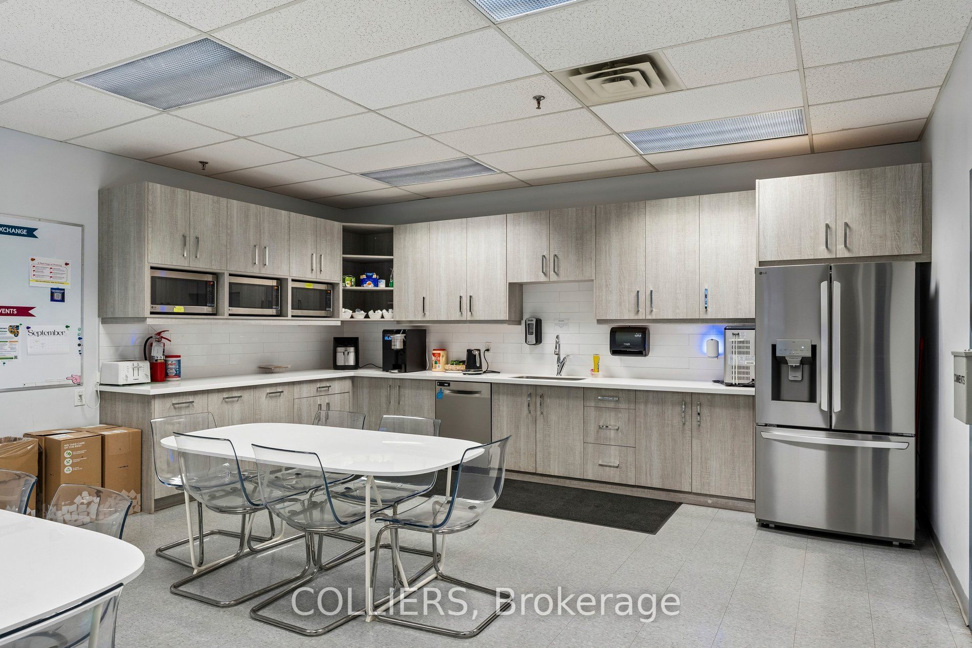 195 Brunel Road Property Photo 4