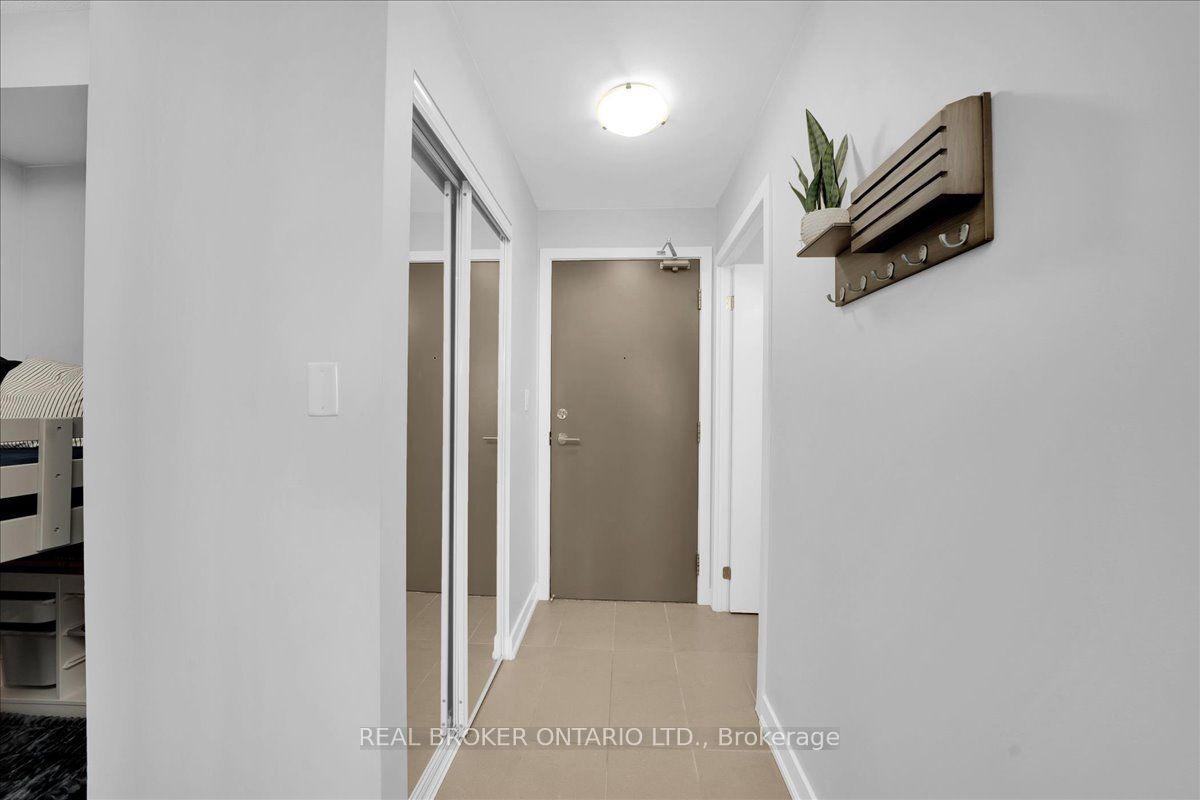 4065 Brickstone Mews 805 Property Photo 24