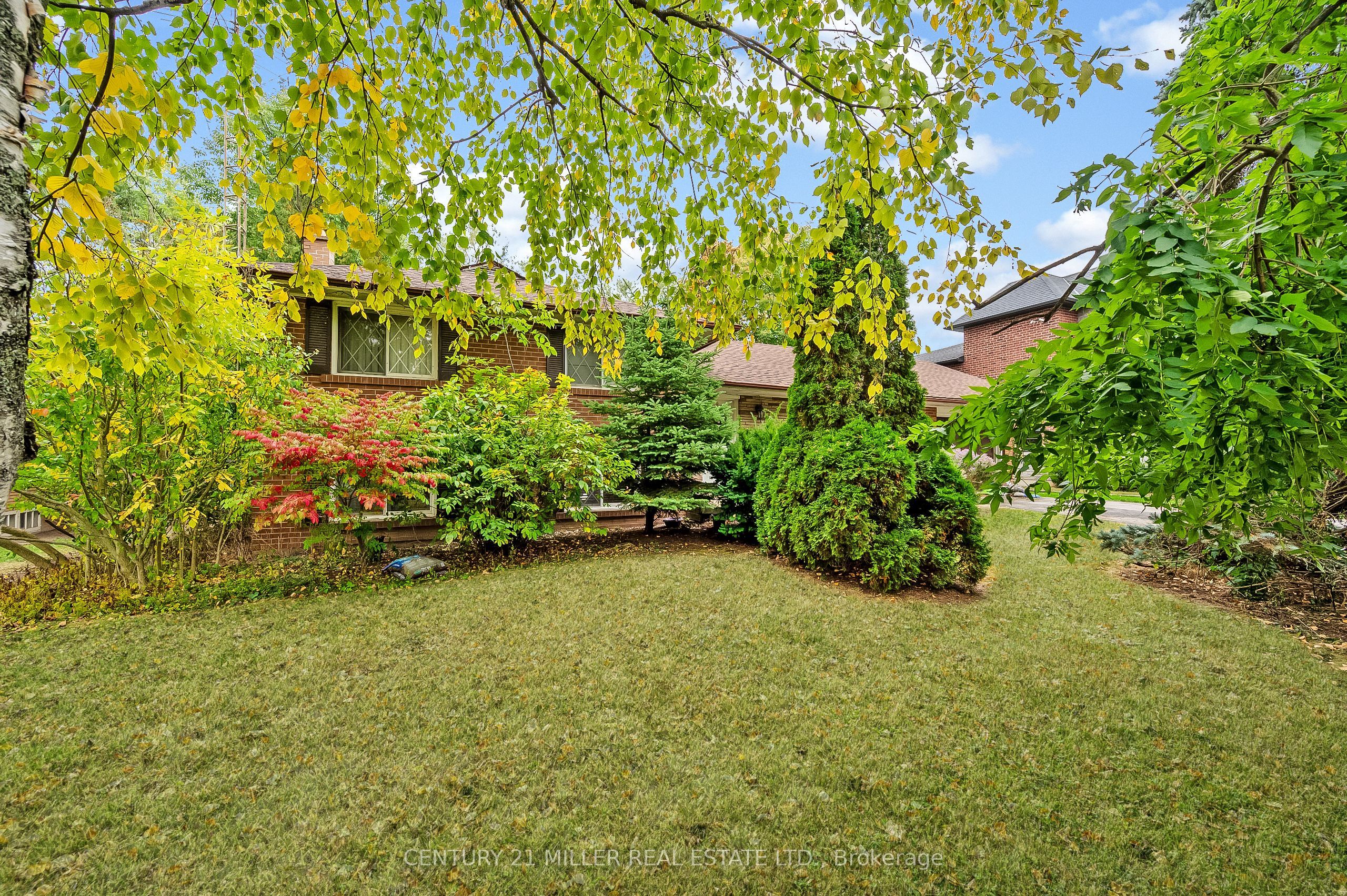1342 Sedgewick Crescent Property Photo 5