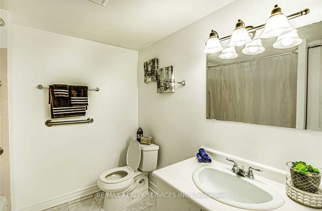 25 Trailwood Drive 502 Property Photo 24