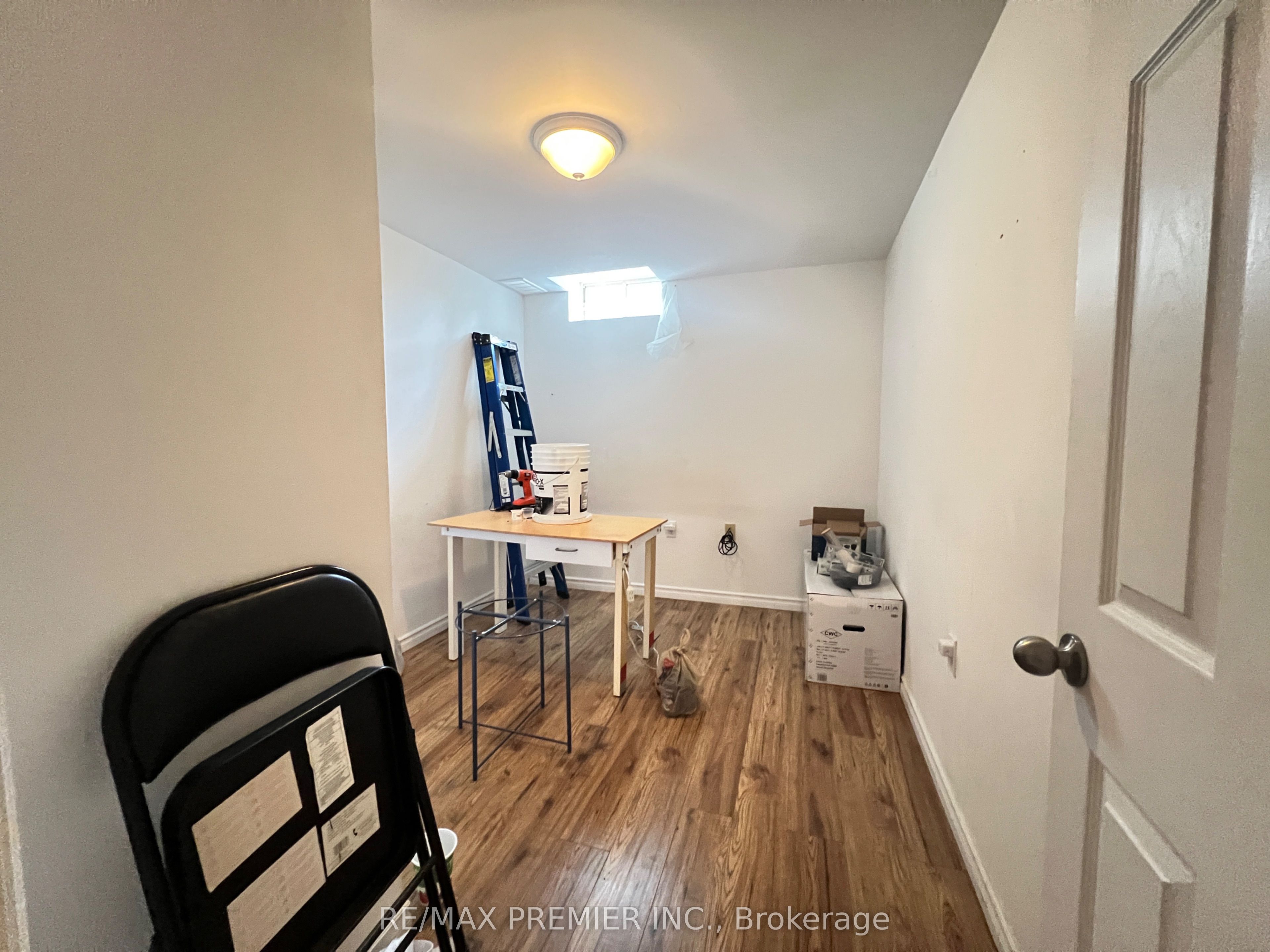 371 Krotone Crescent Property Photo 8