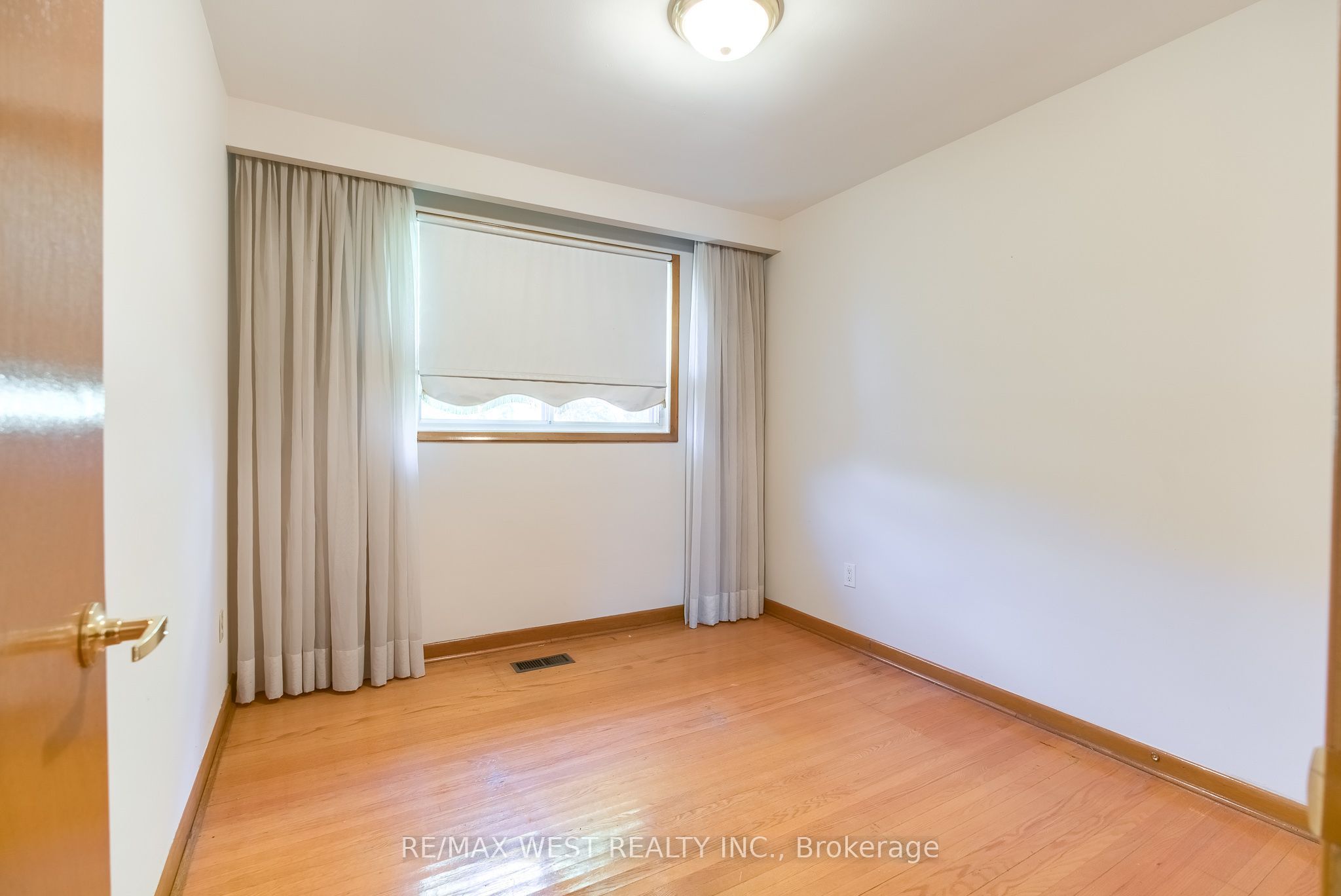 8 Carswell Place Property Photo 8