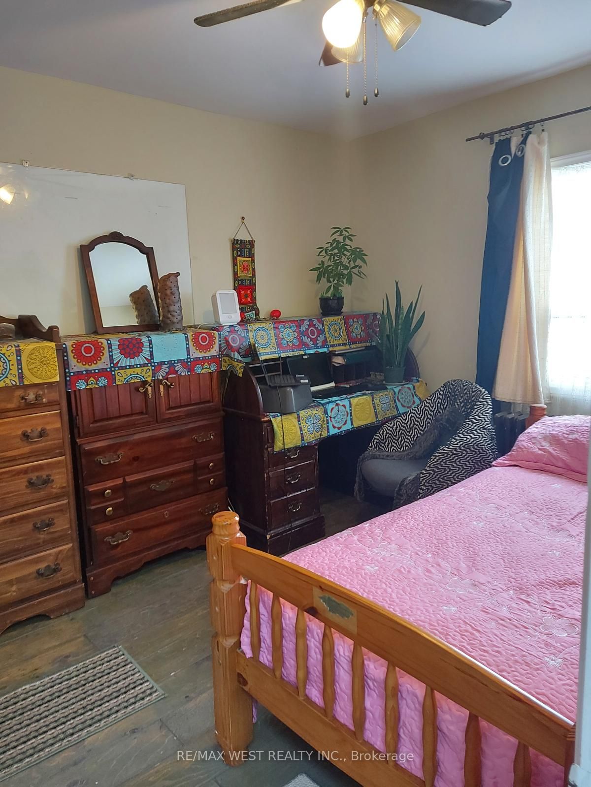 10 Fairbank Avenue Property Photo 12