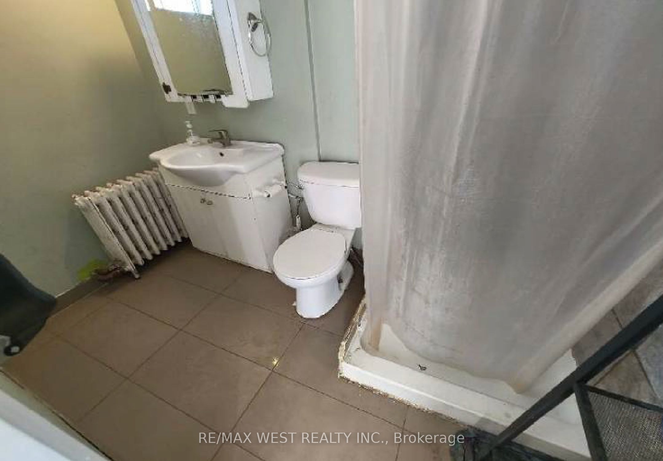 10 Fairbank Avenue Property Photo 20