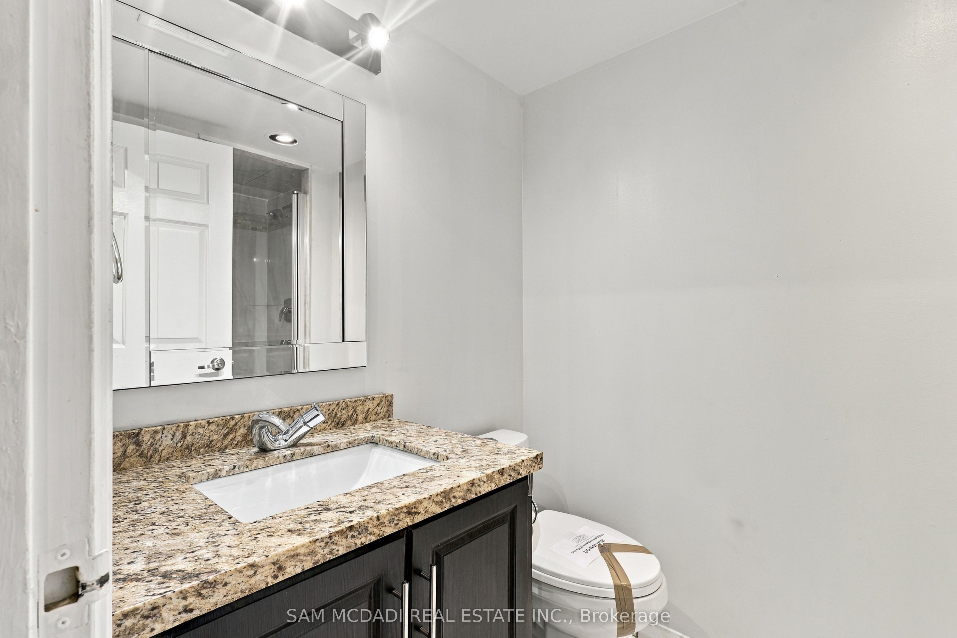 265 Enfield Place 903 Property Photo 16