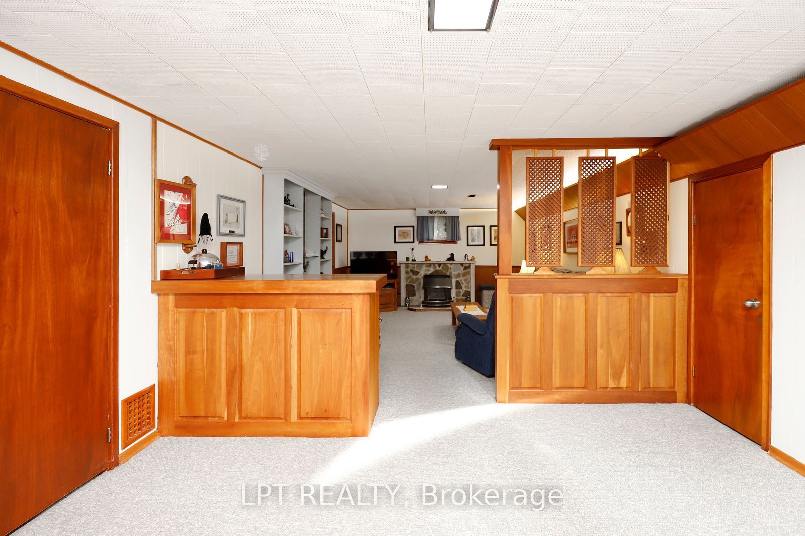 37 Mcgilvray Crescent W Property Photo 27