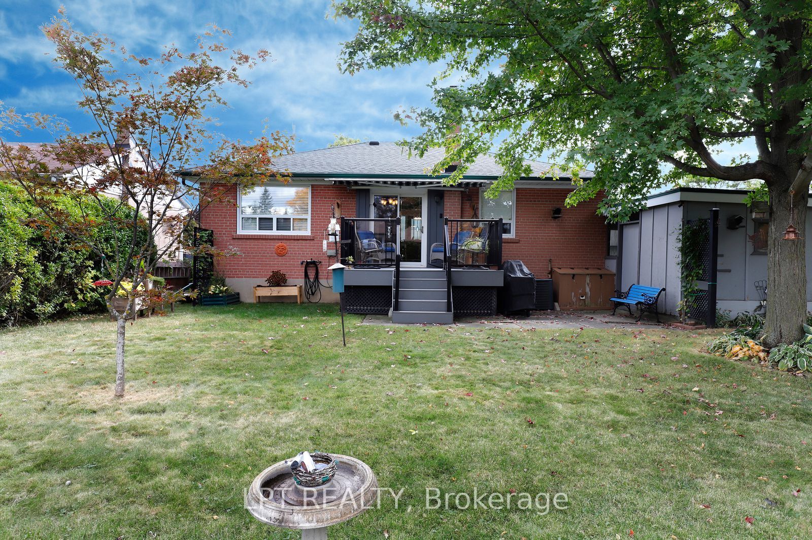 37 Mcgilvray Crescent W Property Photo 39