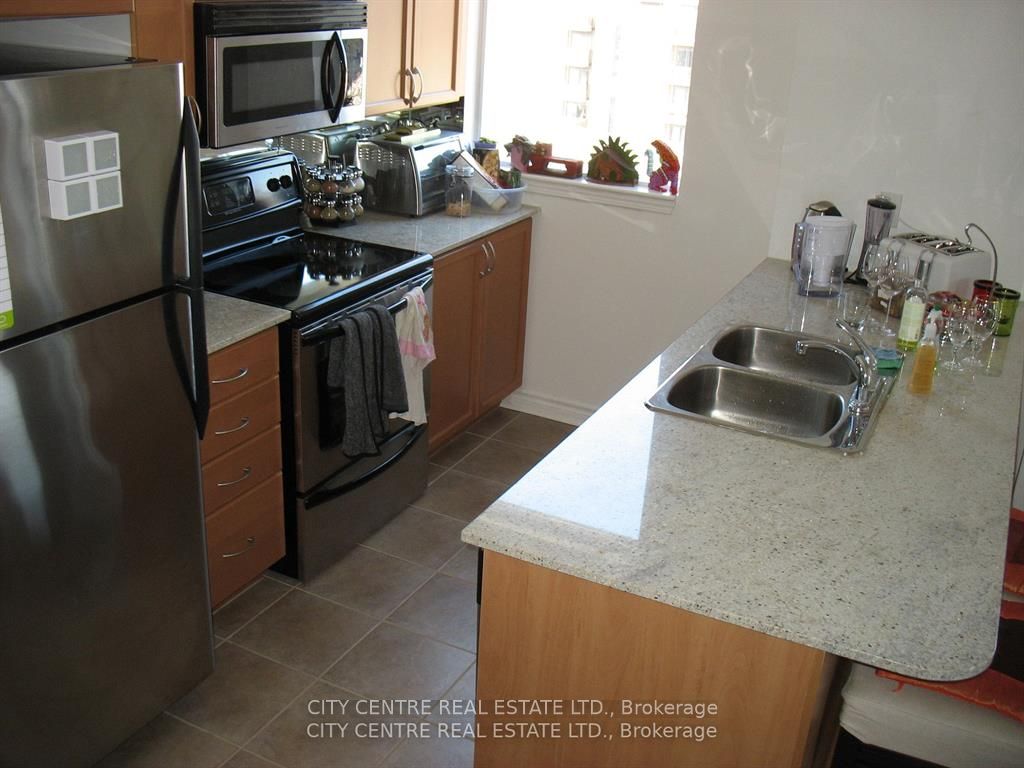 388 Prince Of Wales Drive 709 Property Photo 4