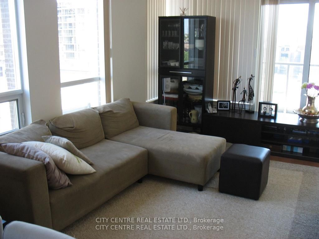388 Prince Of Wales Drive 709 Property Photo 8