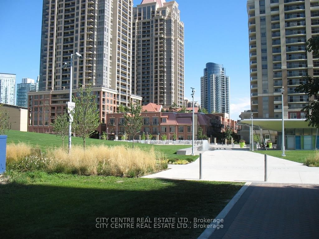 388 Prince Of Wales Drive 709 Property Photo 37