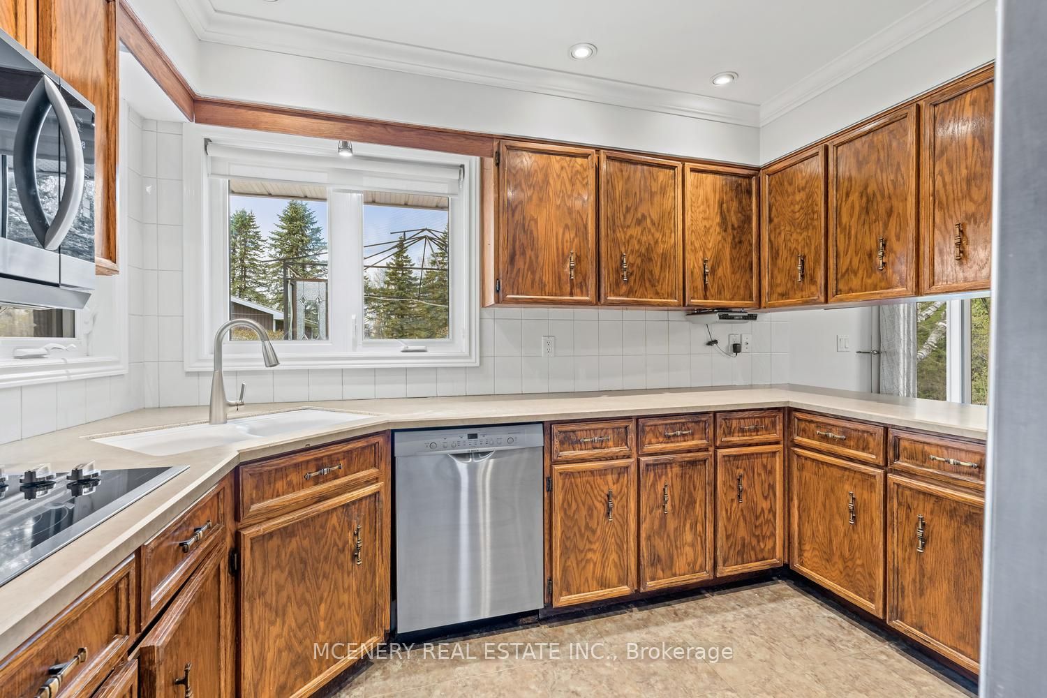 4310 Boston Mills Road Property Photo 13