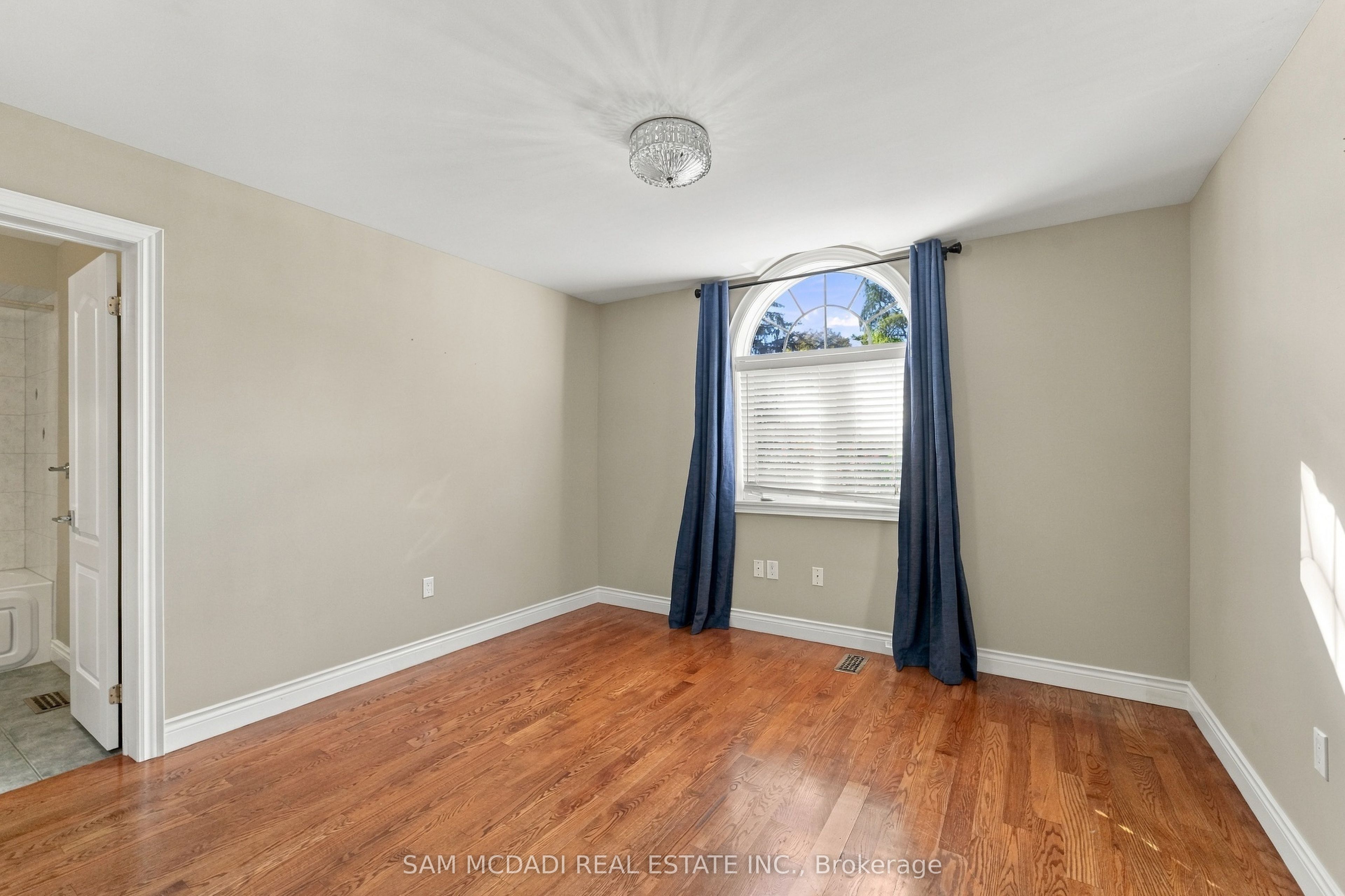 527 Meadow Wood Road Property Photo 24