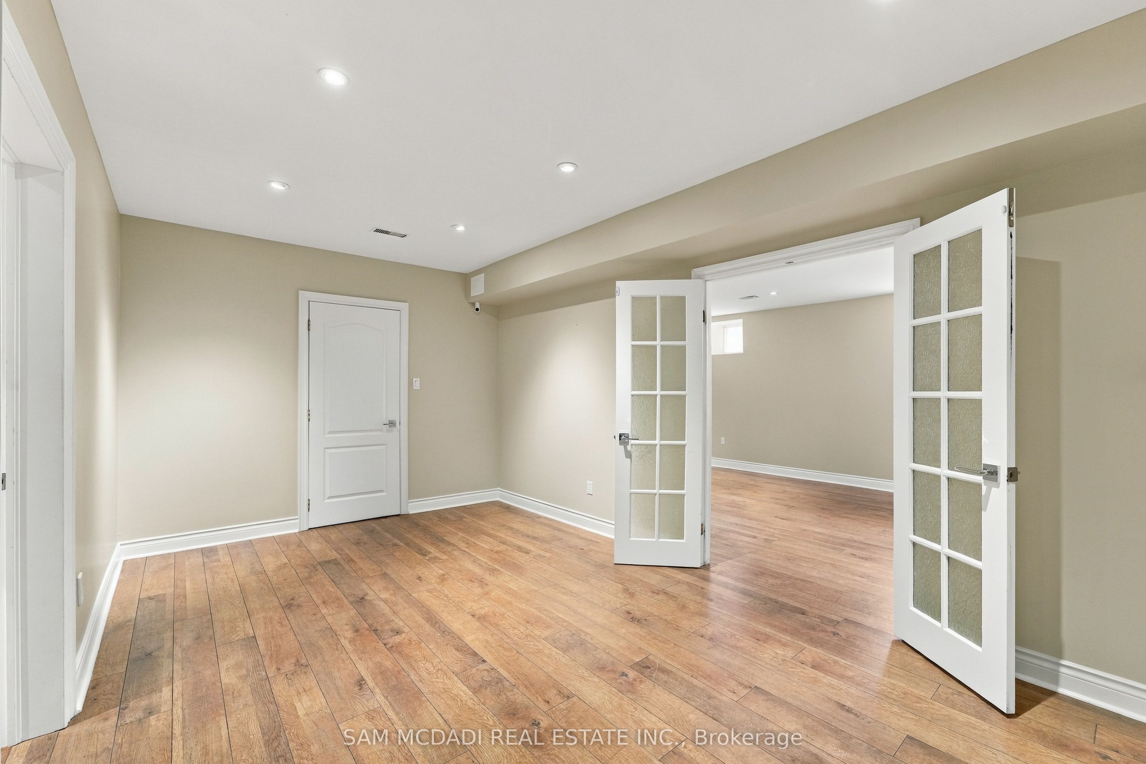 527 Meadow Wood Road Property Photo 32
