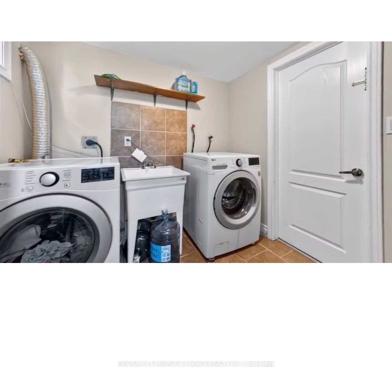 48 English Street Property Photo 12