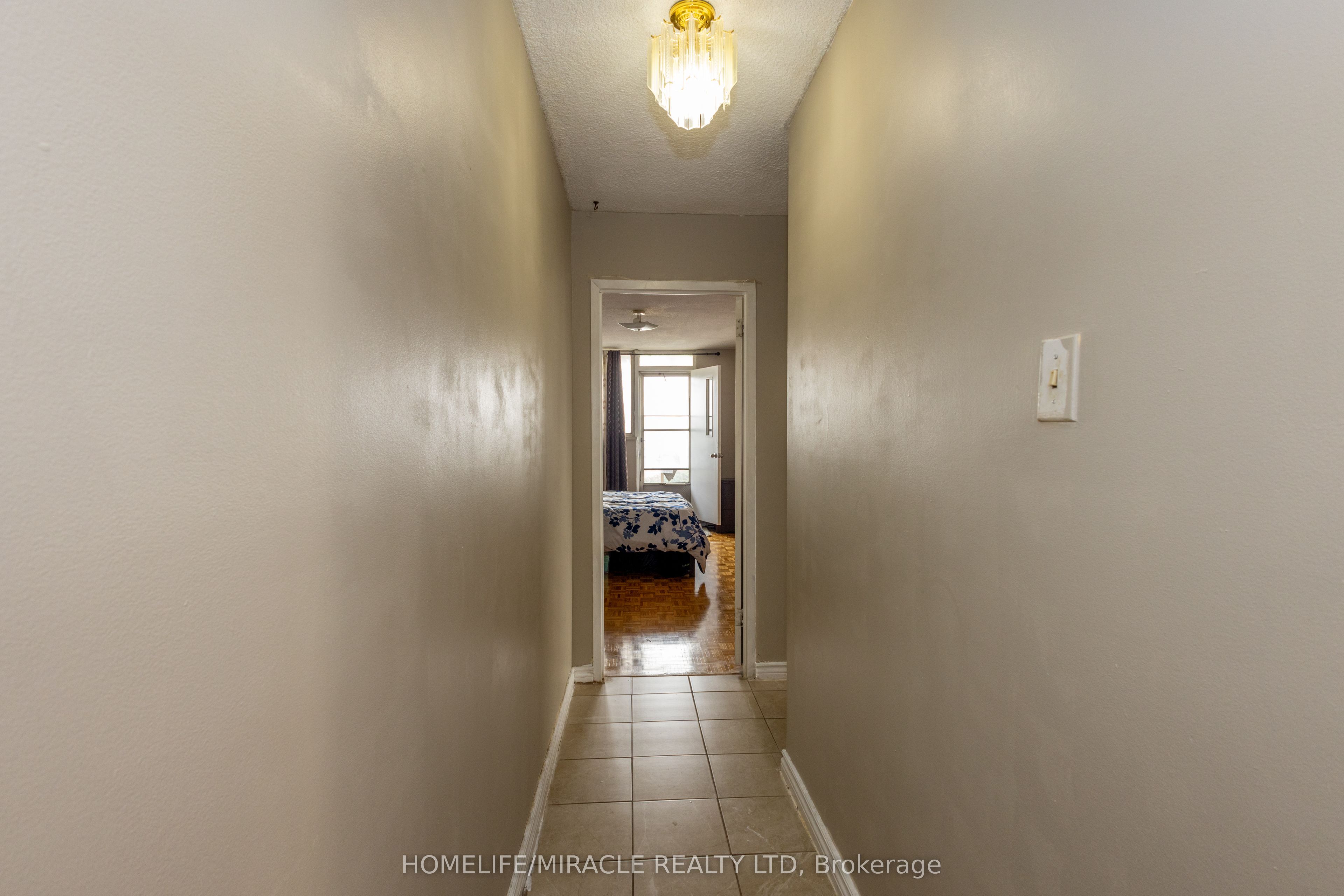 49 Silverstone Drive 1007 Property Photo 16