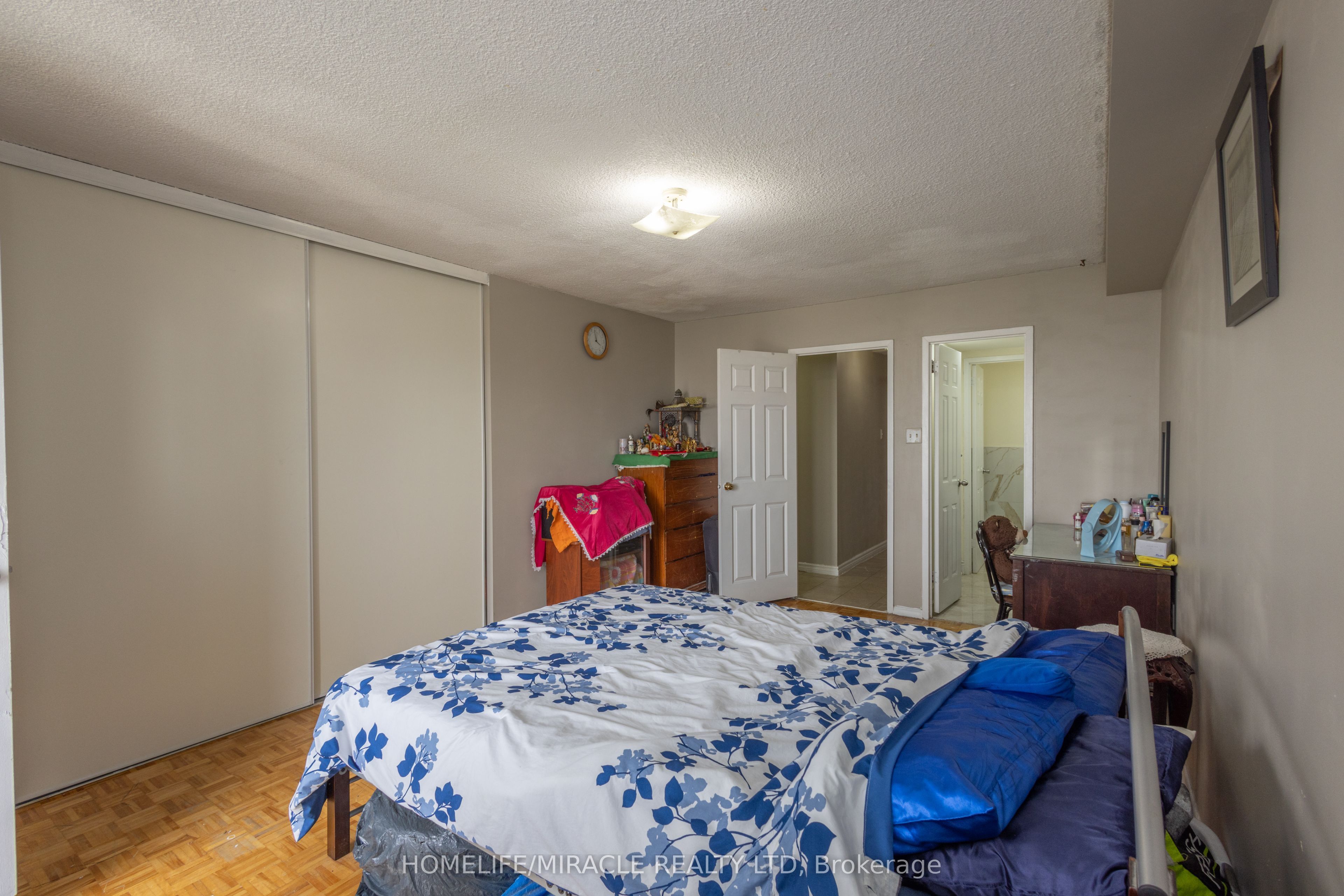 49 Silverstone Drive 1007 Property Photo 35