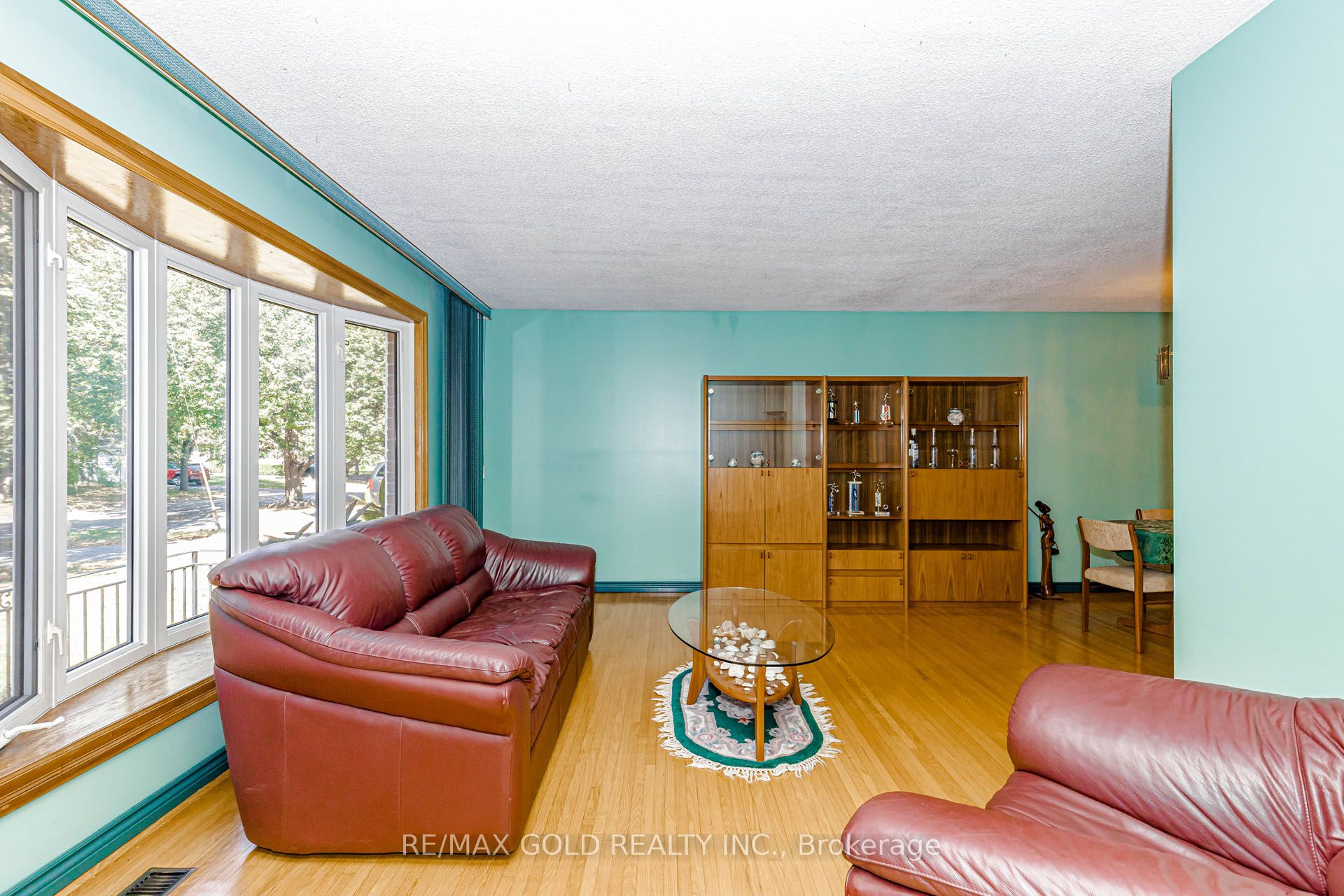 23 Brookdale Crescent Property Photo 17