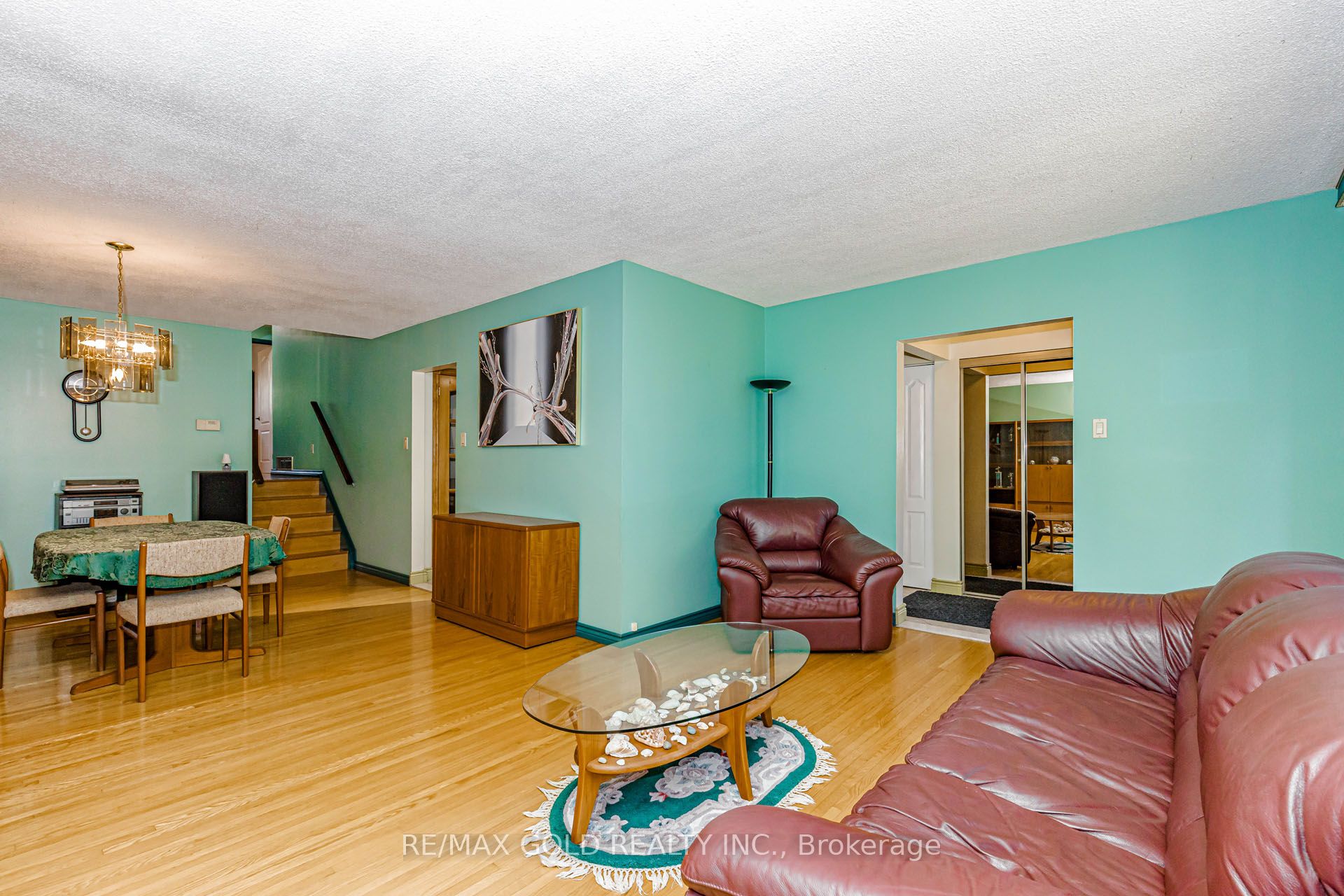 23 Brookdale Crescent Property Photo 19