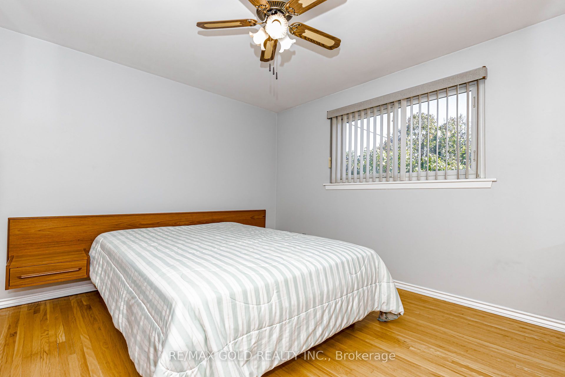 23 Brookdale Crescent Property Photo 24