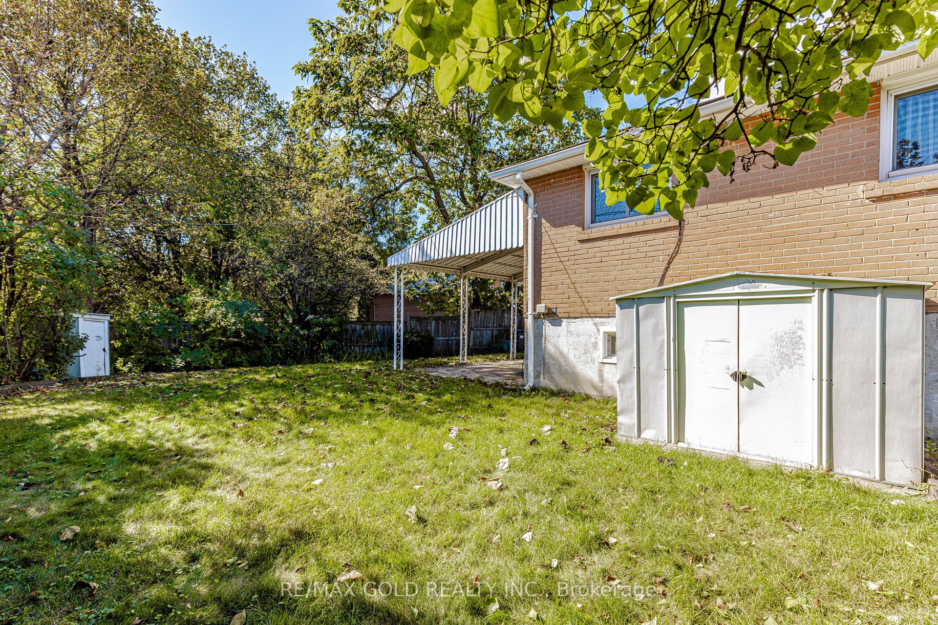 23 Brookdale Crescent Property Photo 49