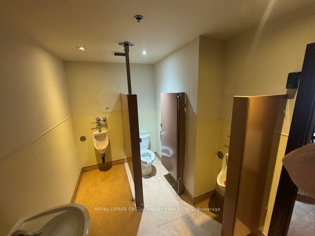 15 Allan Drive 16 Property Photo 27