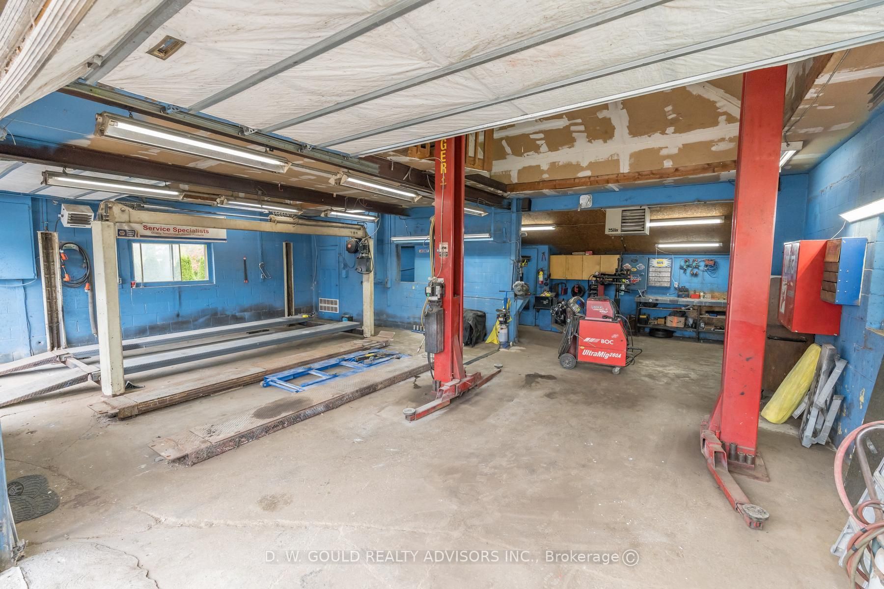 12656 22 Side Road Property Photo 12
