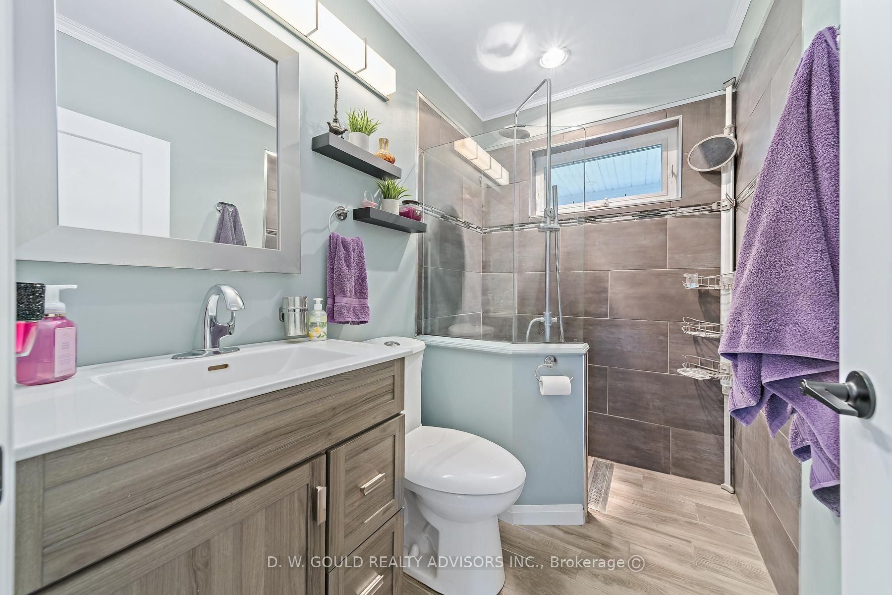12656 22 Side Road Property Photo 38