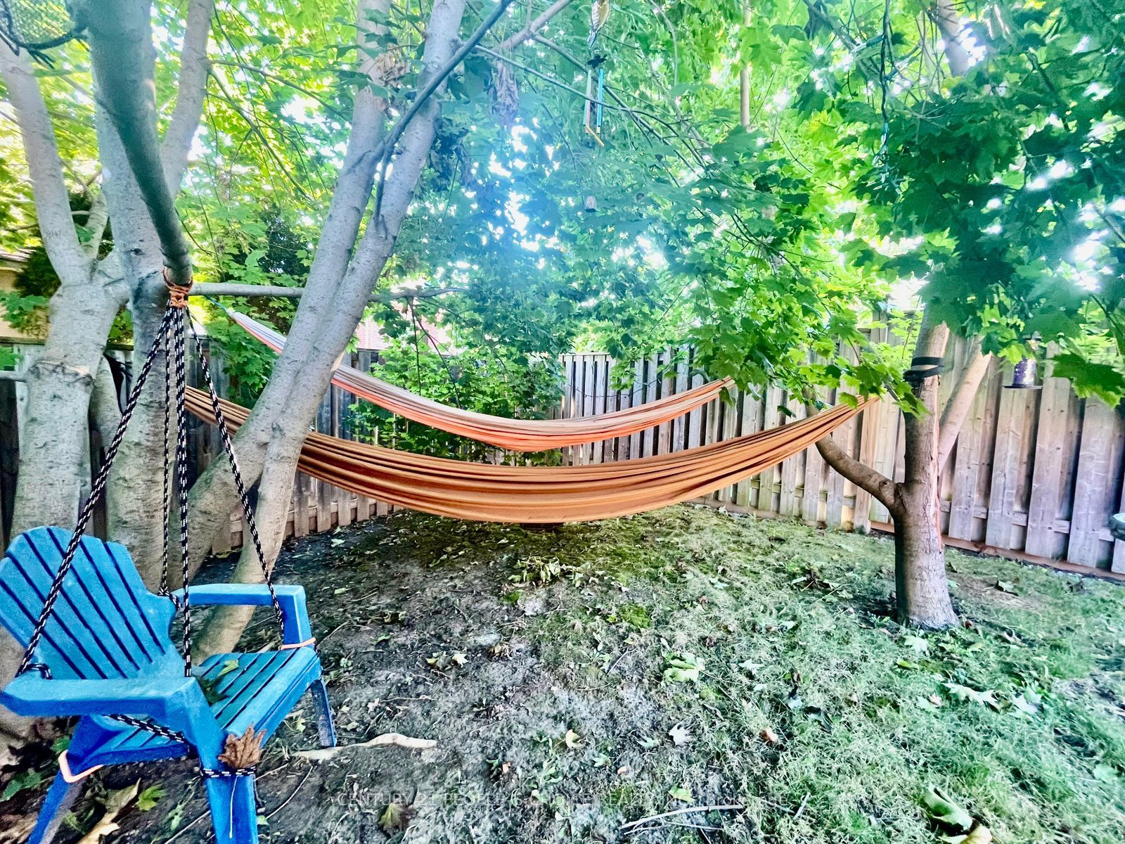 98 Niagara Trail Property Photo 18