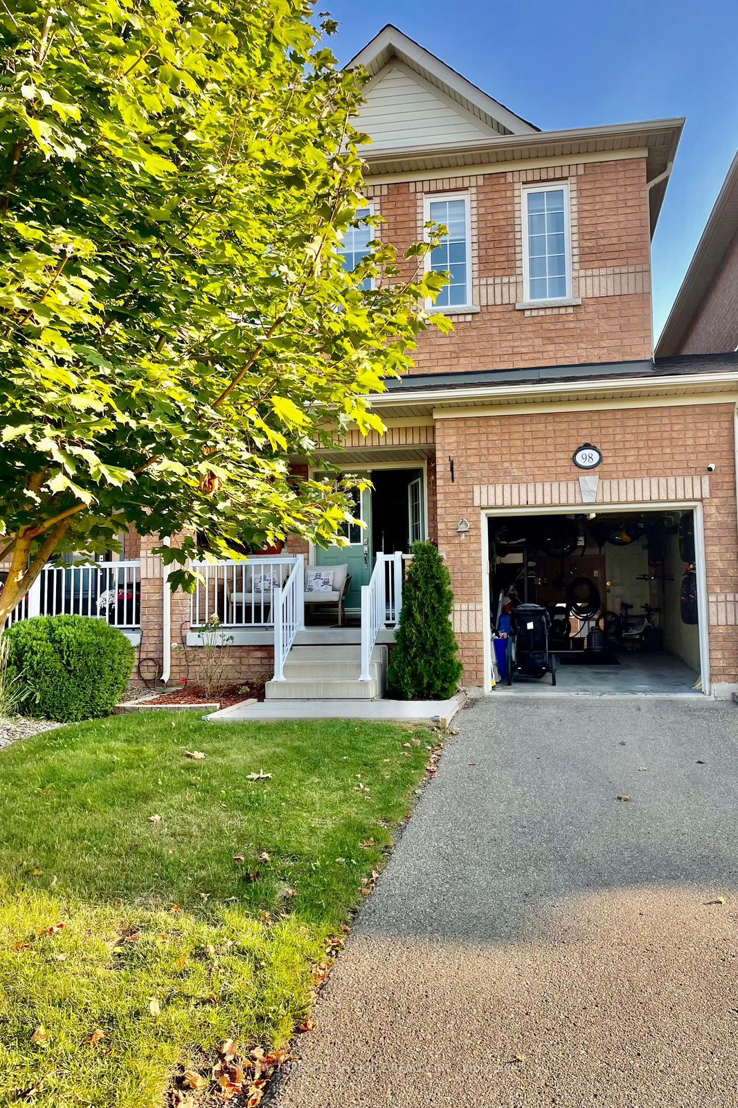 98 Niagara Trail Property Photo 19