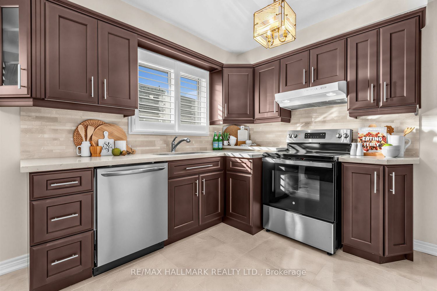 18 Sorlyn Avenue Property Photo 10