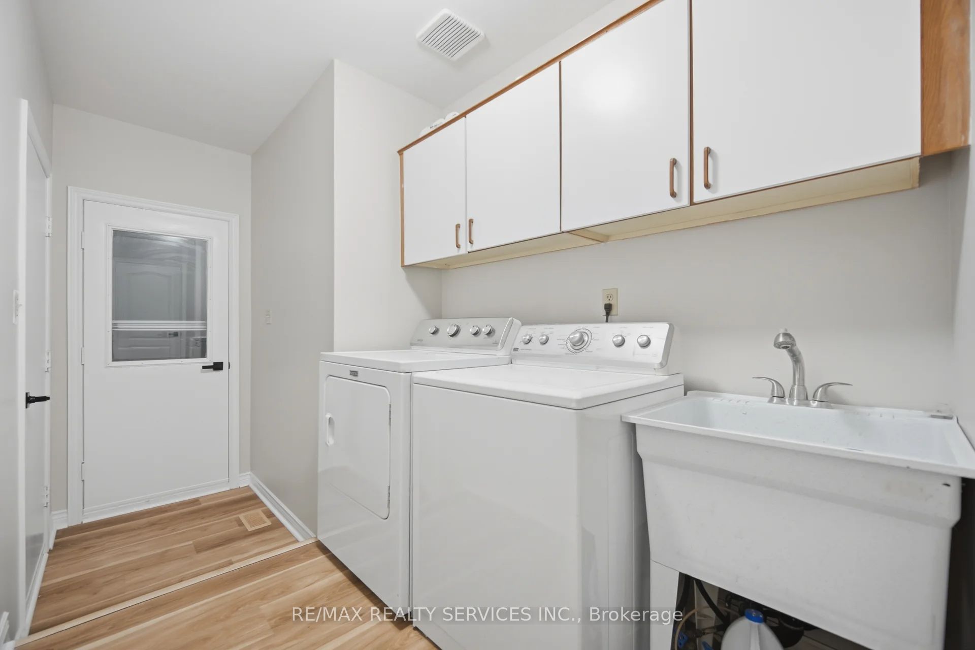 4 Leeward Drive Property Photo 30
