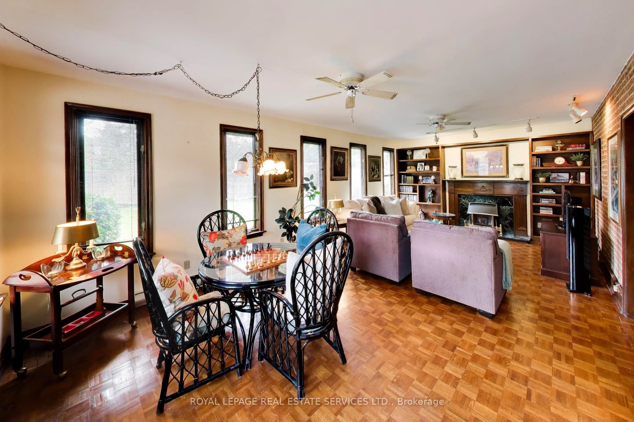 24 Elmvale Crescent Property Photo 14