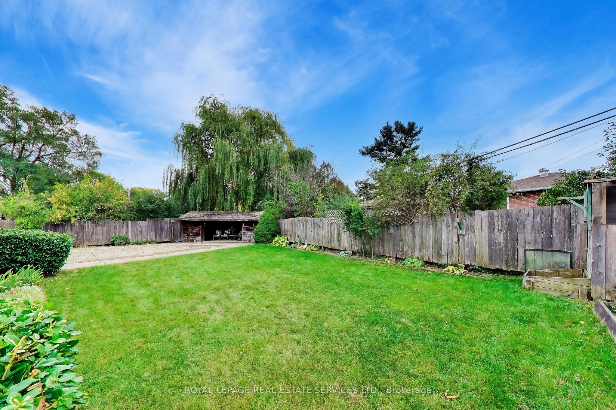 24 Elmvale Crescent Property Photo 24
