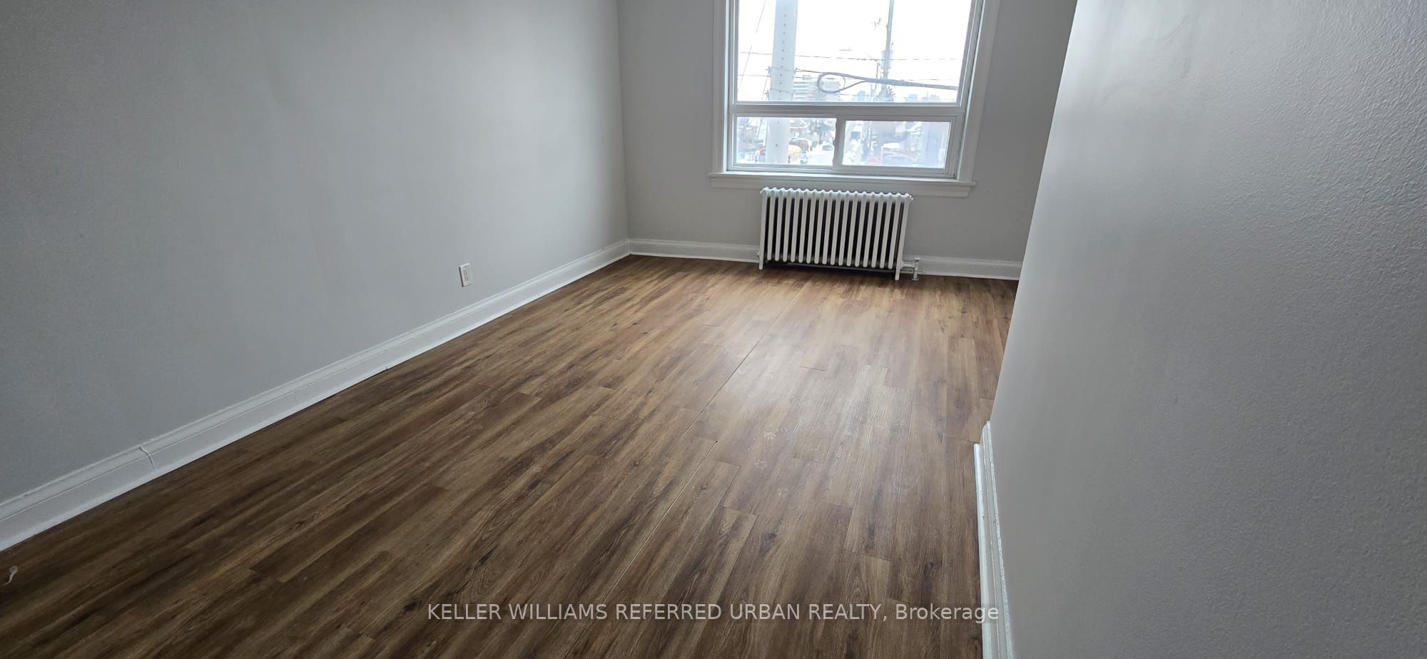 1854 Eglinton Avenue W 1 Property Photo 3
