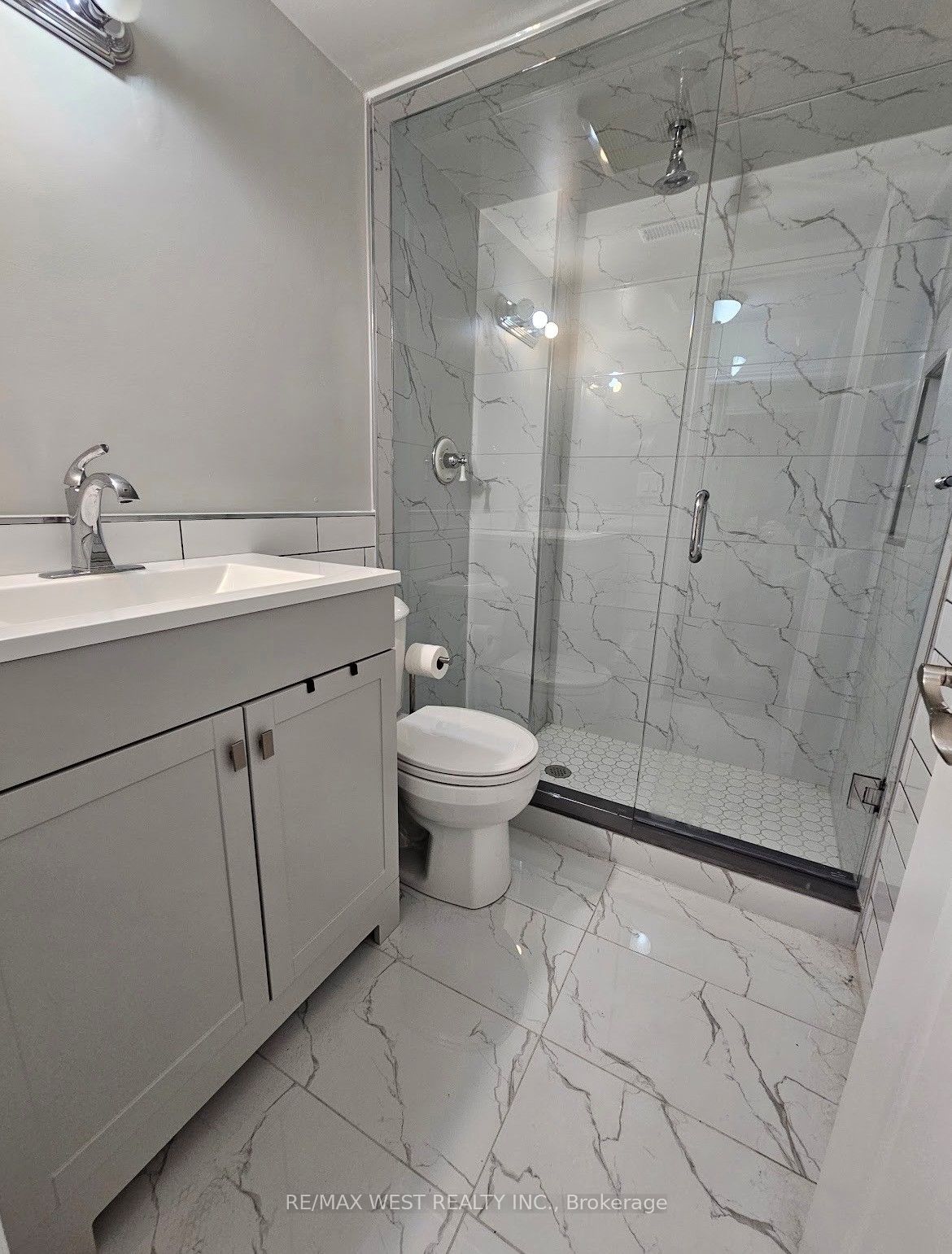77 Murrie Street Lower Property Photo 4