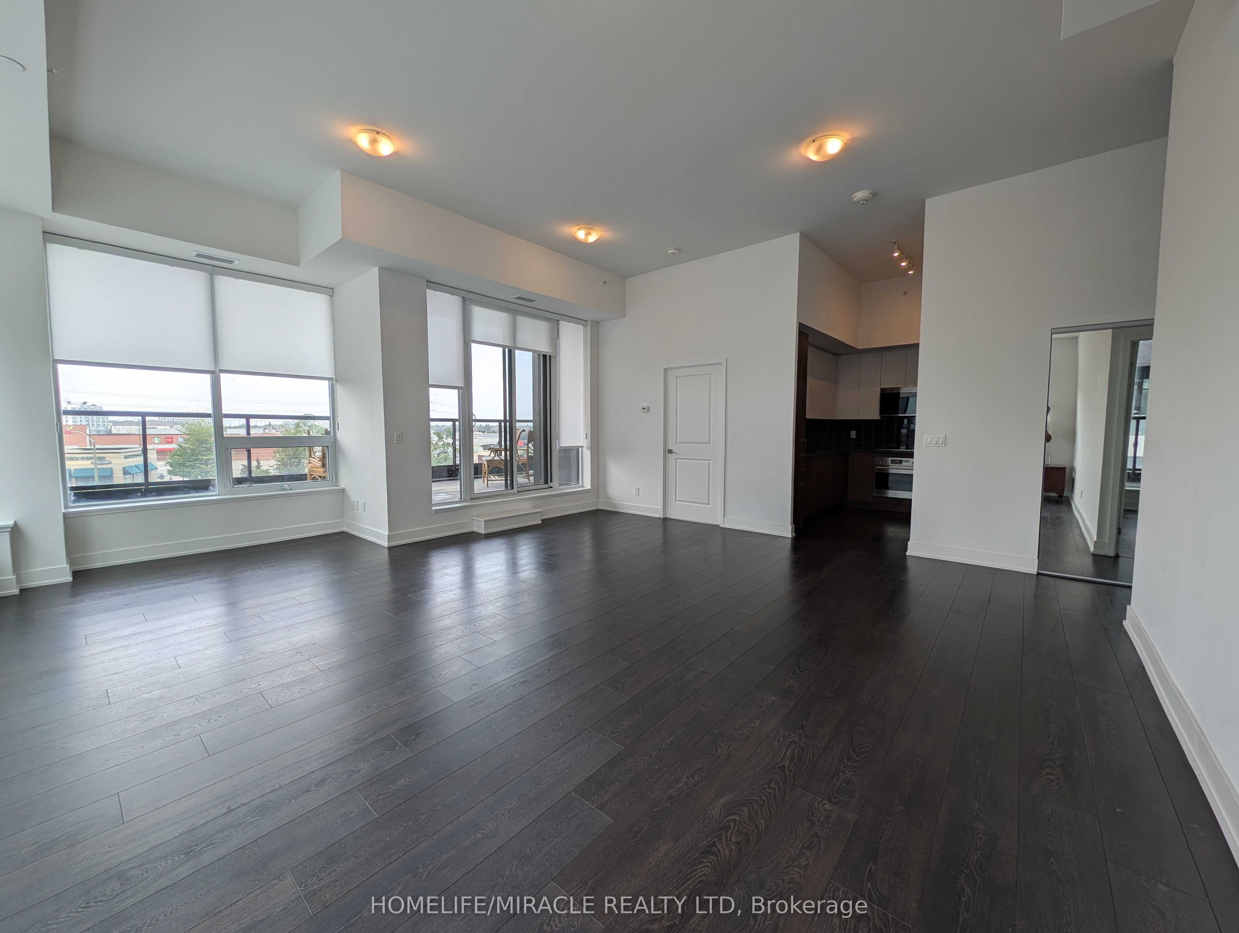 297 Oak Walk Drive 310 Property Photo 6