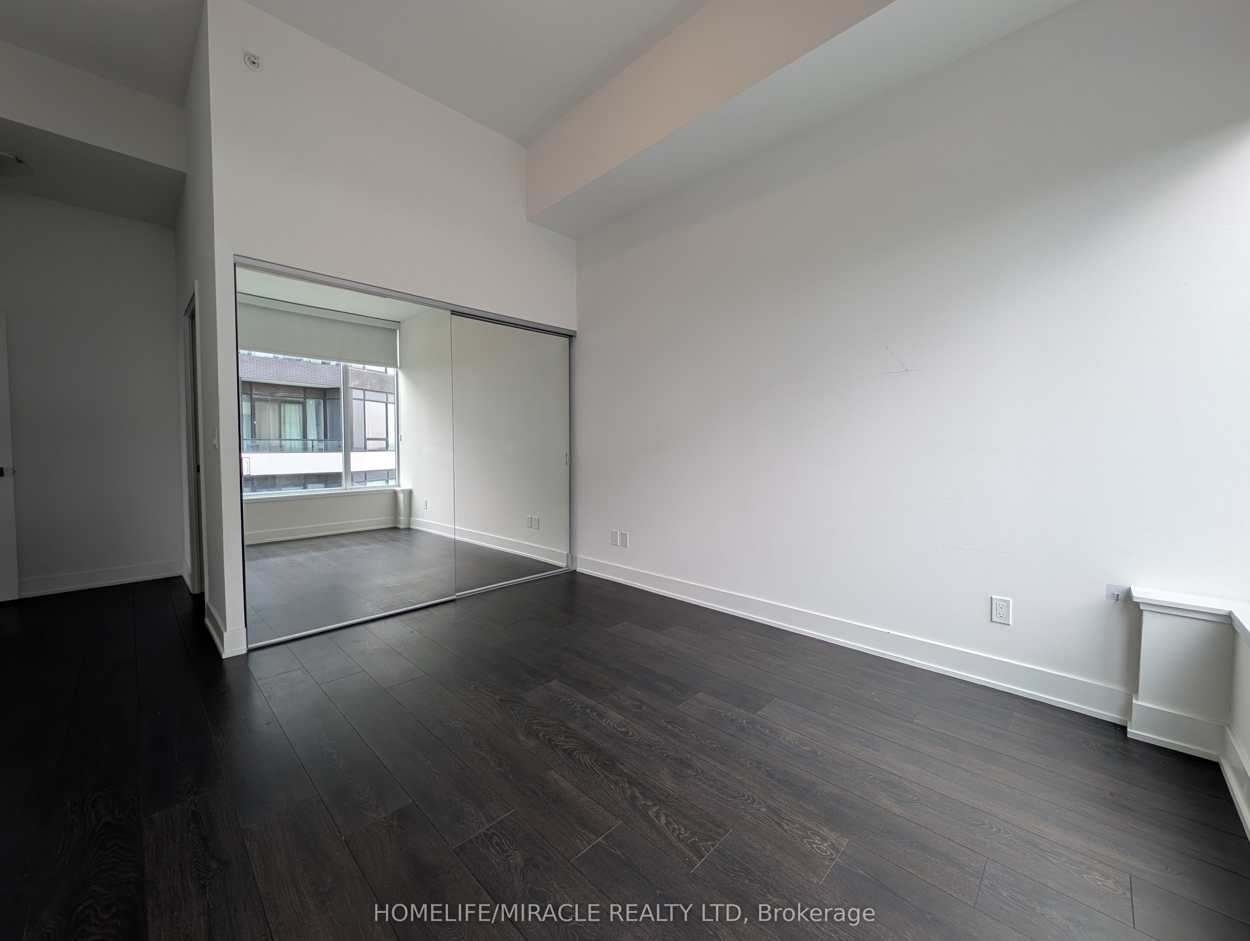 297 Oak Walk Drive 310 Property Photo 15
