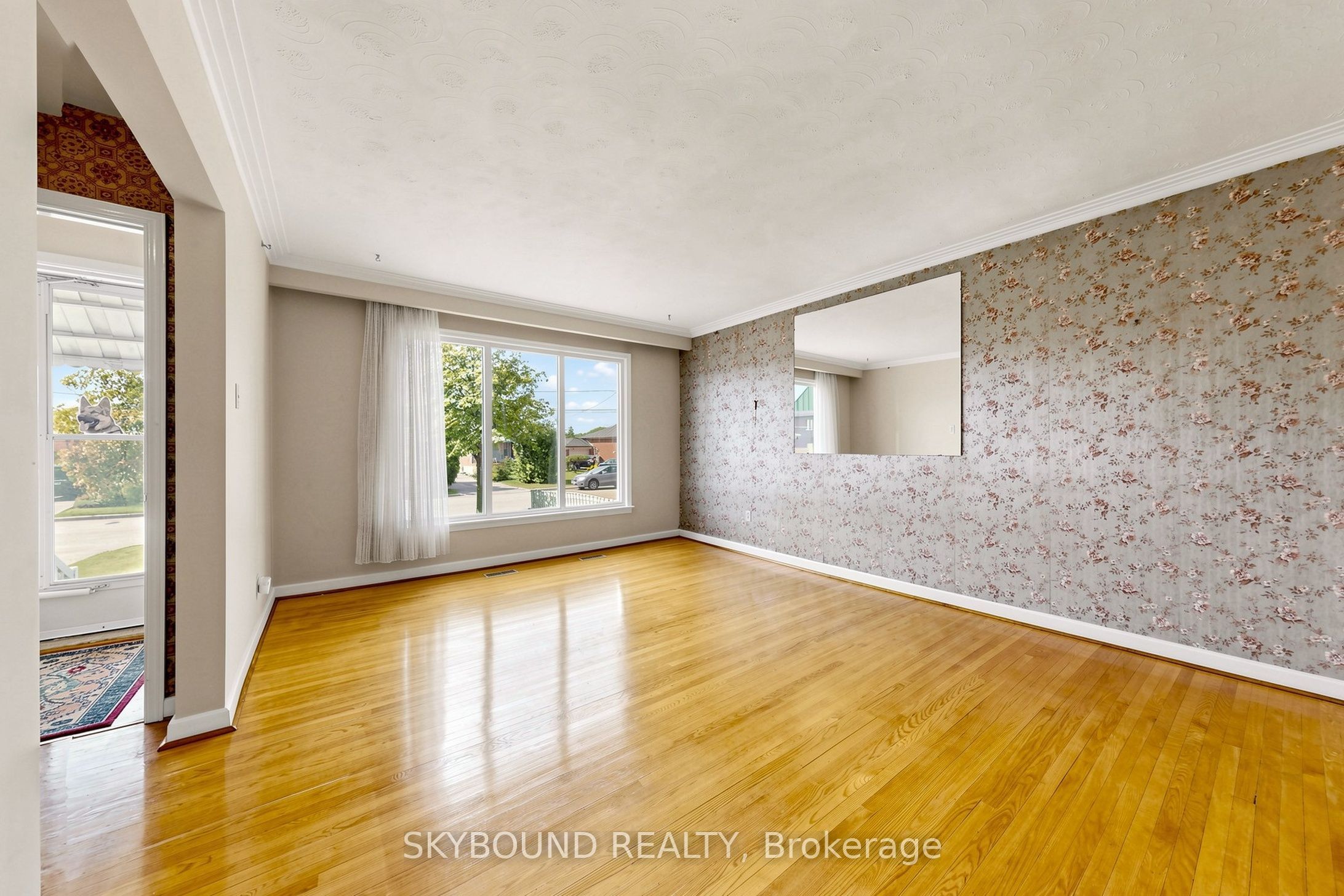 13 Liscombe Road Property Photo 7